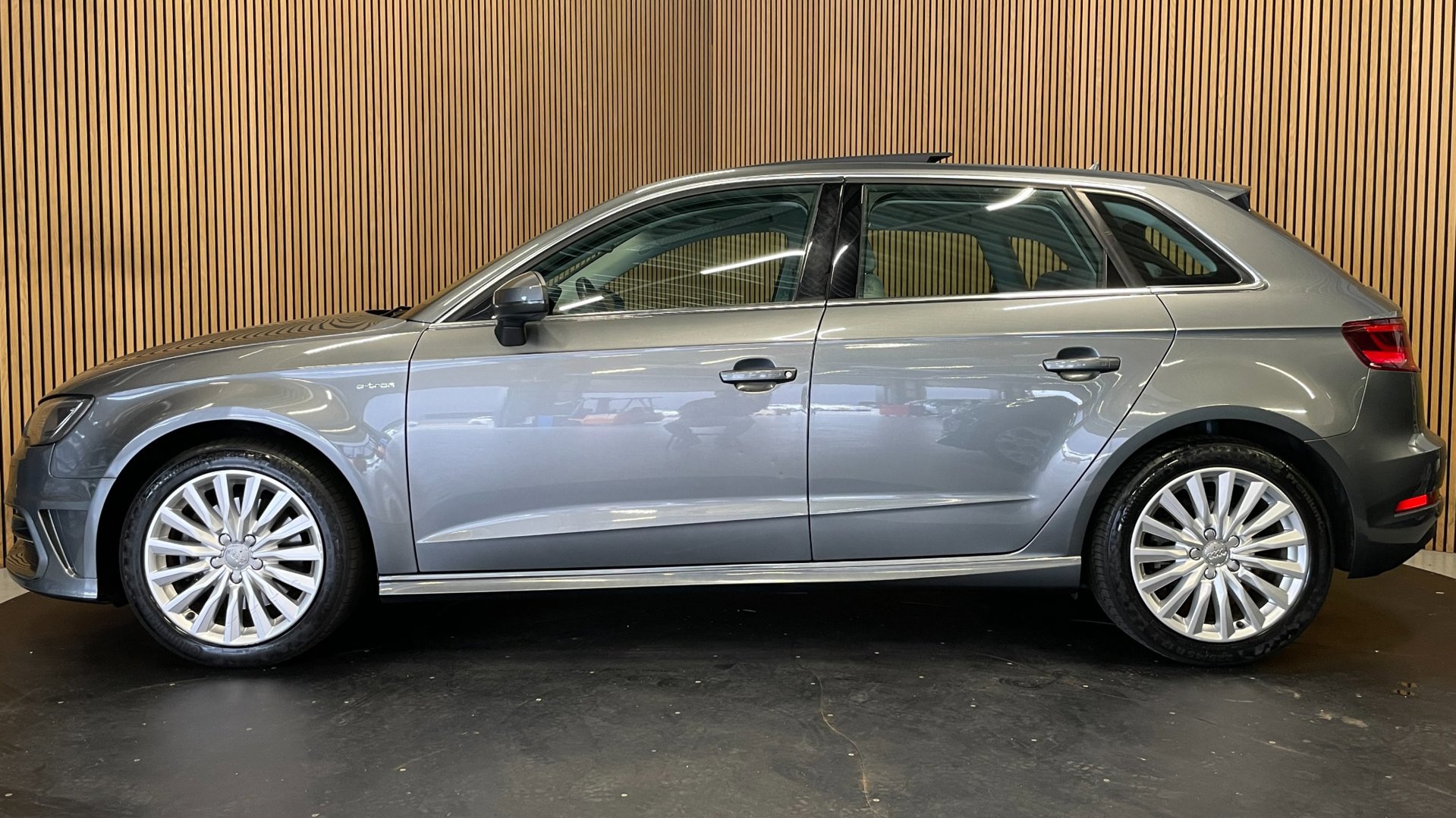 Foto van Audi A3 Sportback E-tron
