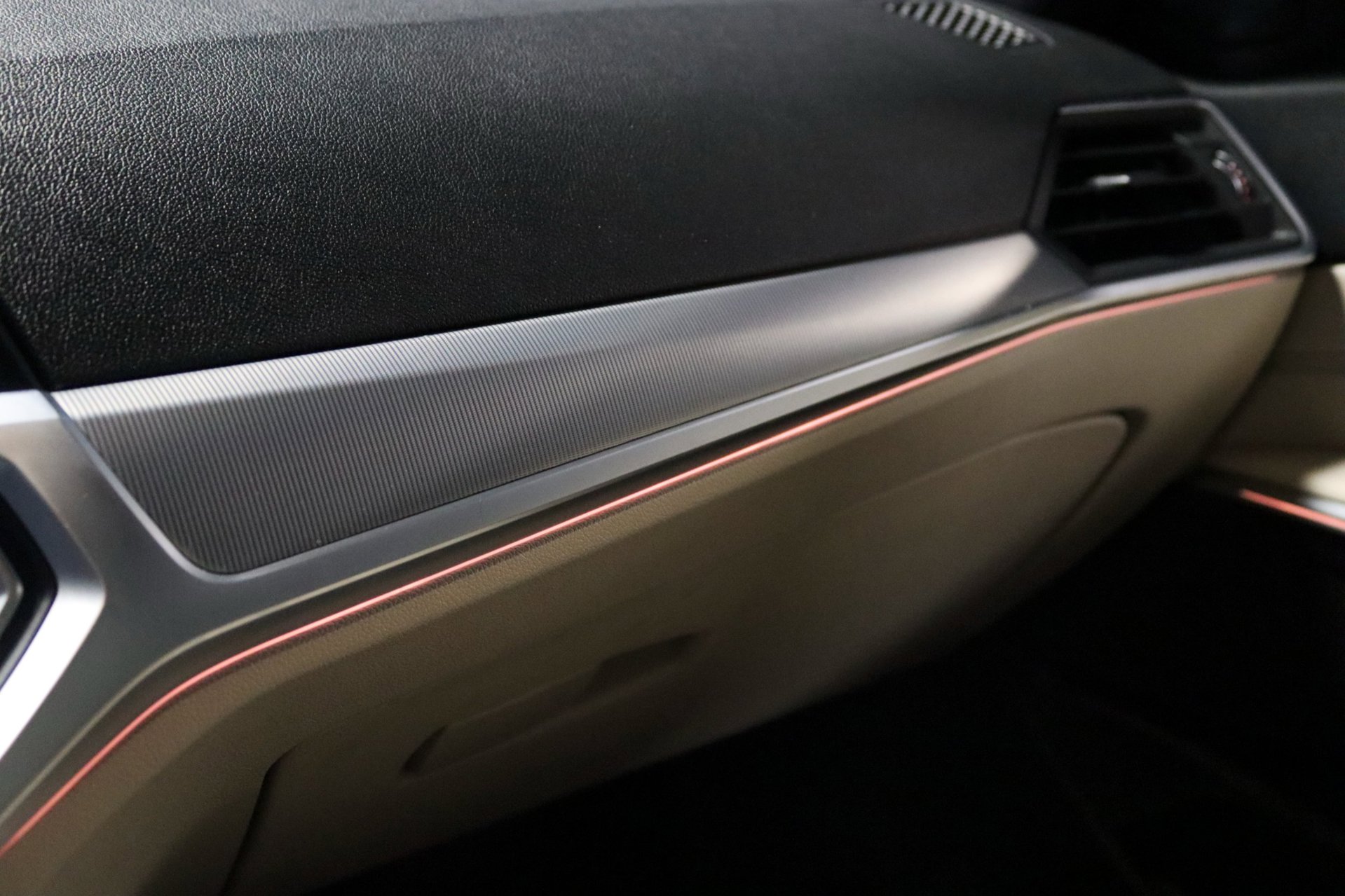 Foto van BMW 330i