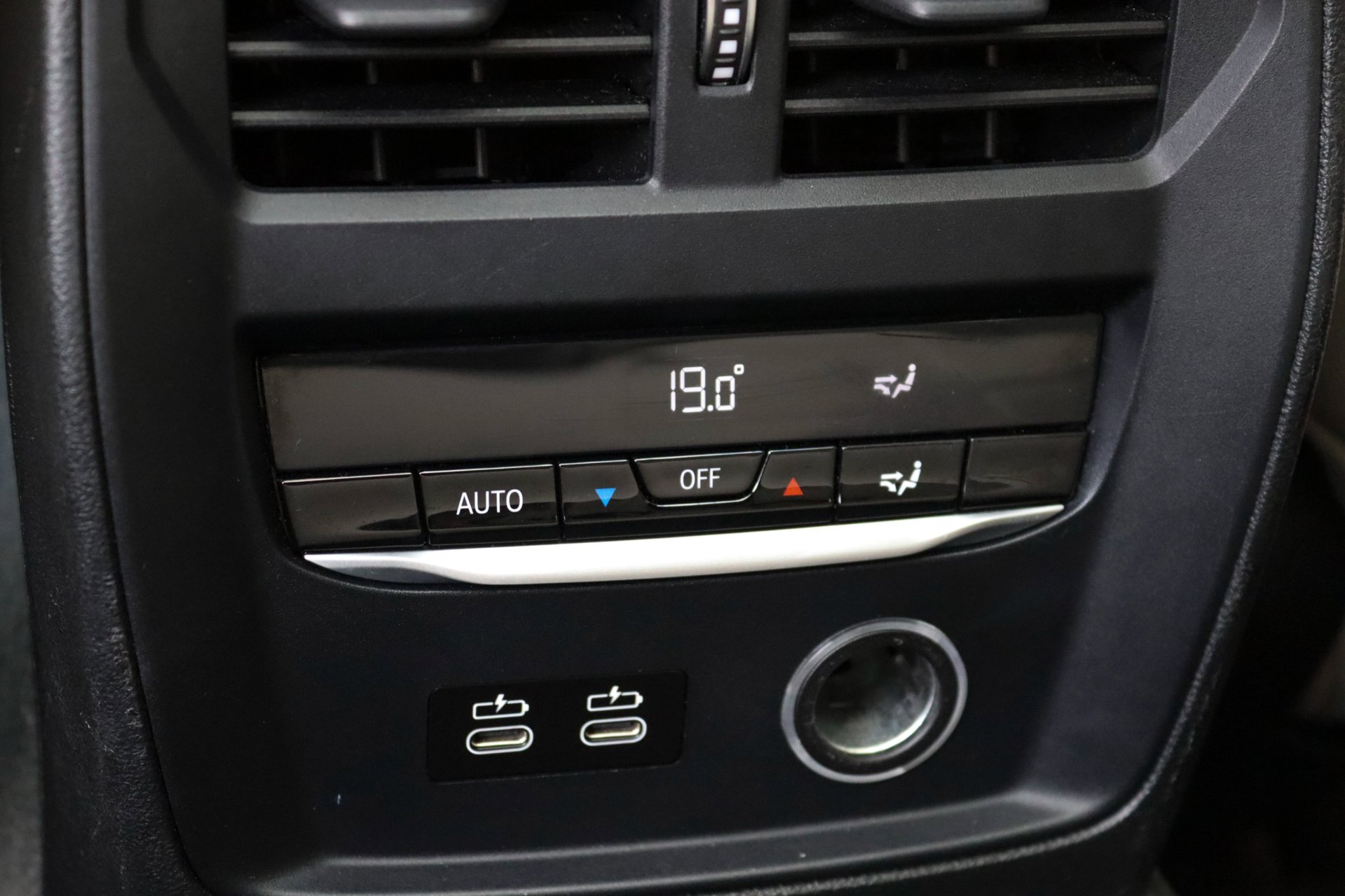 Foto van BMW 330i