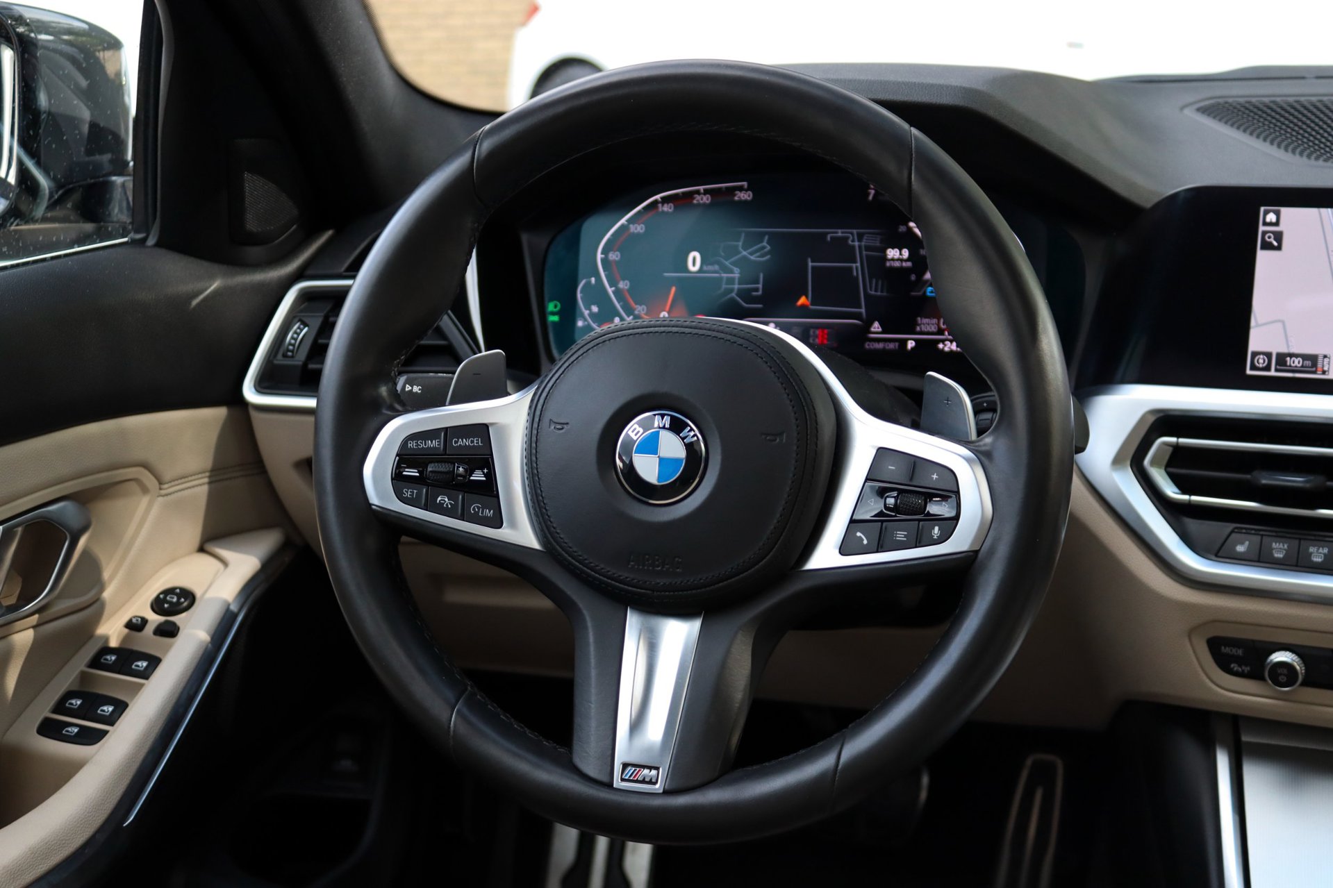 Foto van BMW 330i