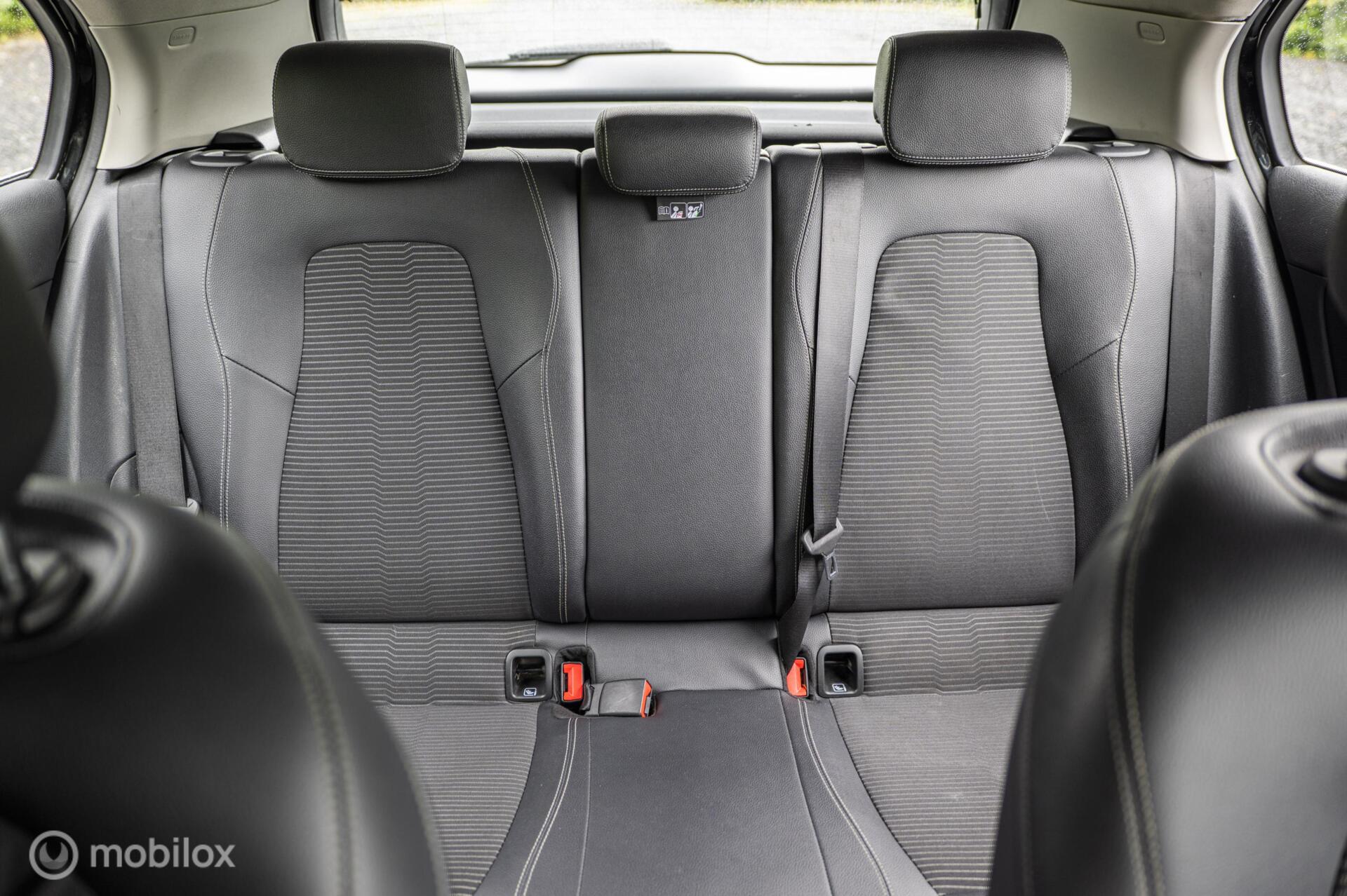 Foto van Mercedes-Benz A 180