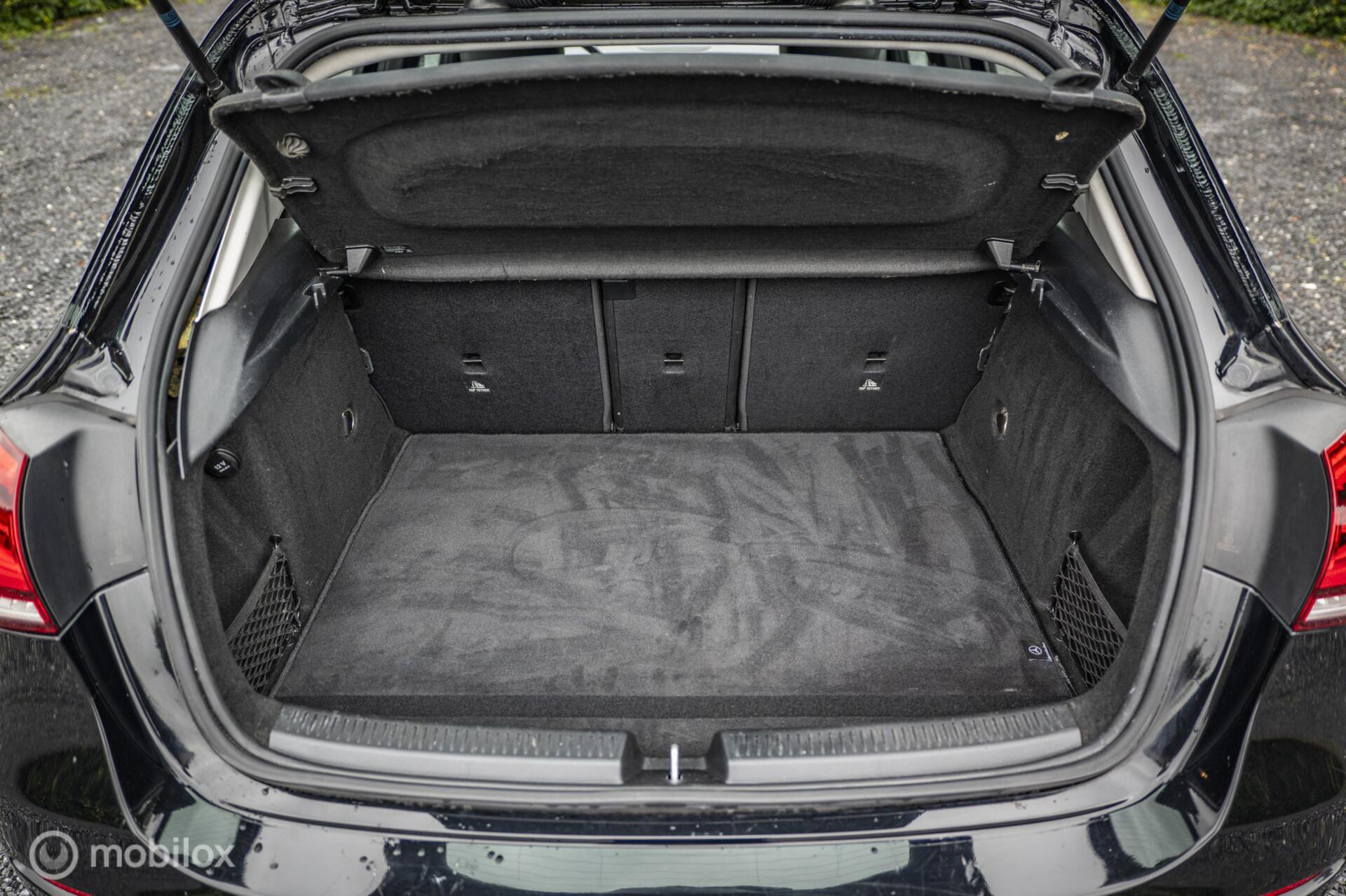 Foto van Mercedes-Benz A 180