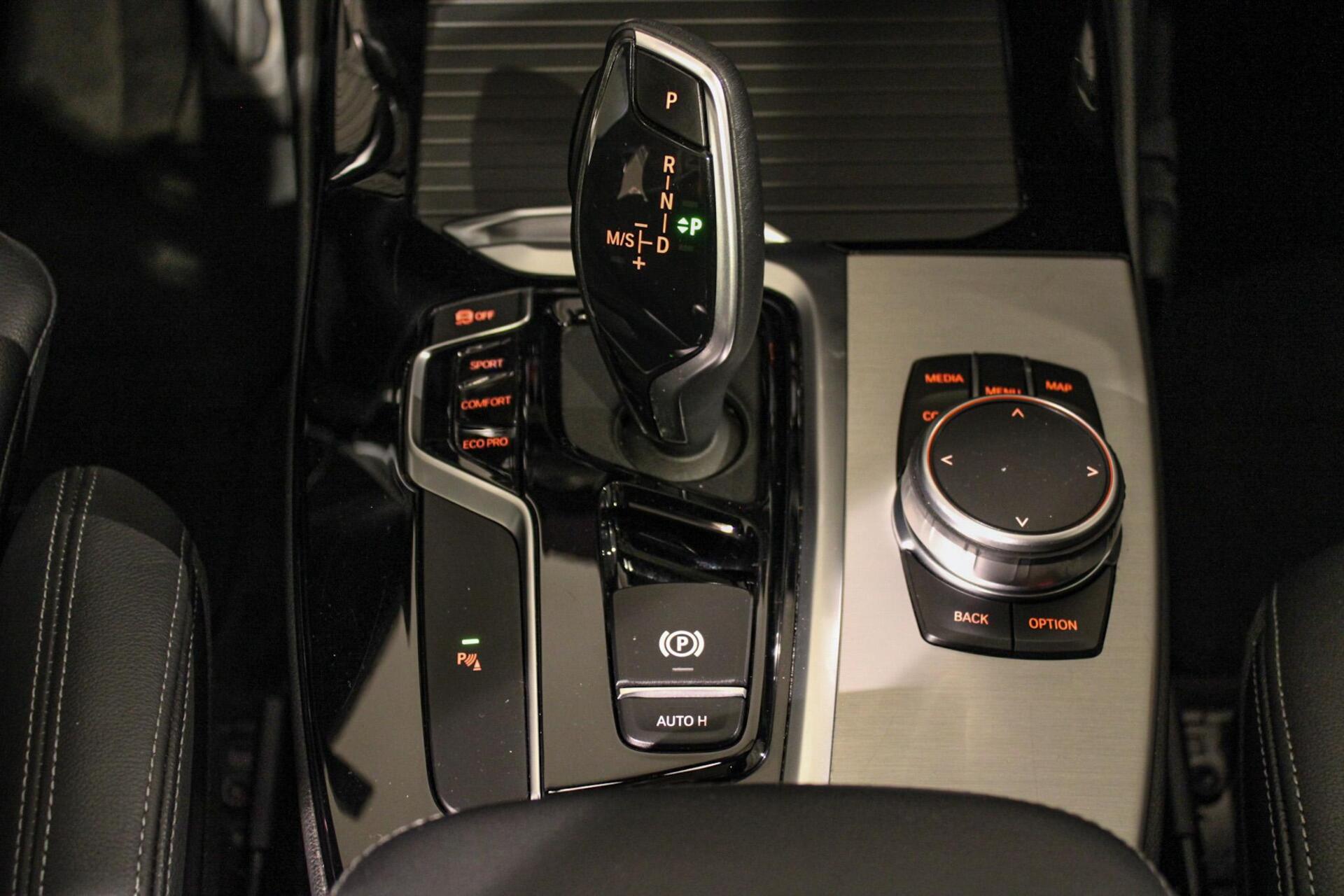 Foto van BMW X3 Sdrive20i