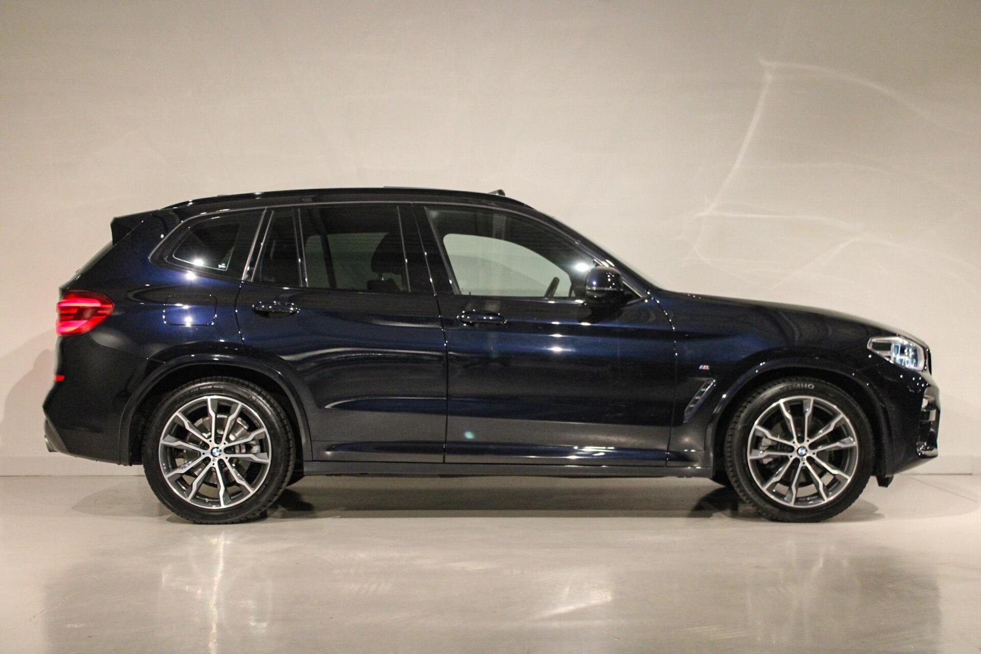 Foto van BMW X3 Sdrive20i