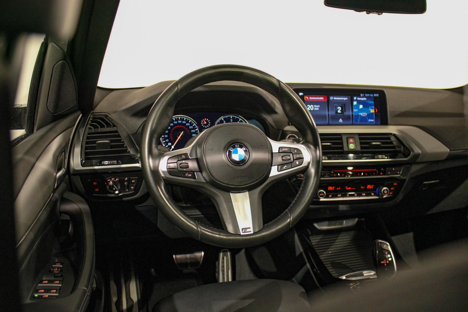Foto van BMW X3 Sdrive20i