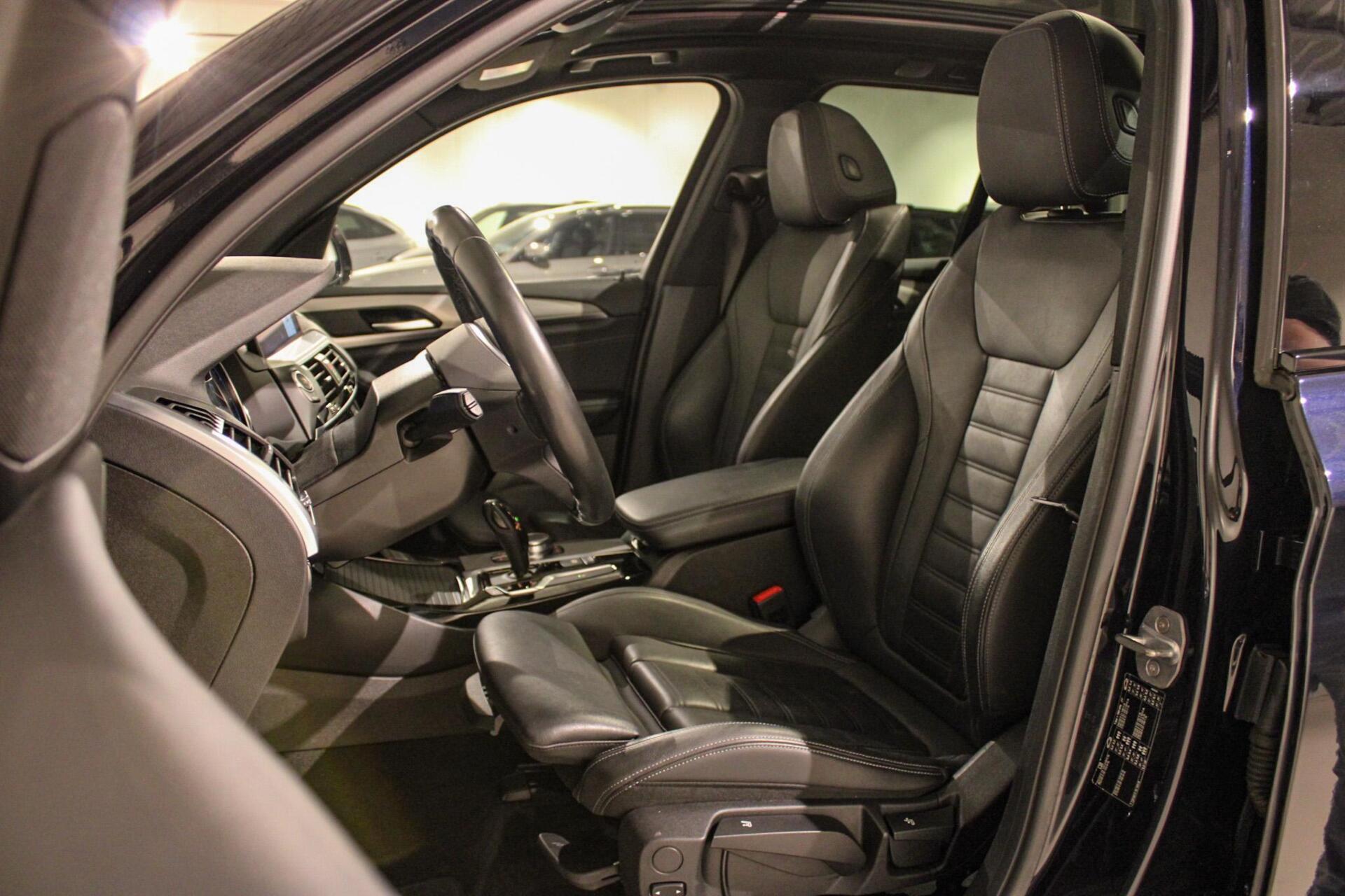 Foto van BMW X3 Sdrive20i