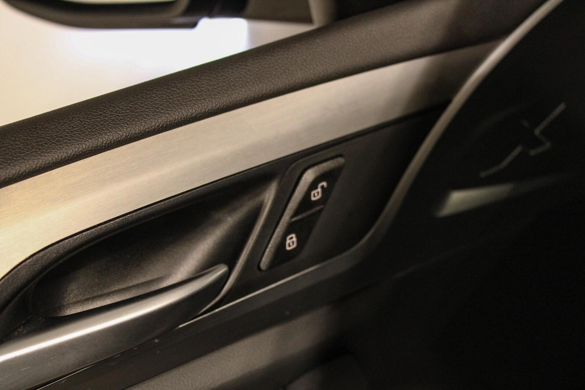 Foto van BMW X3 Sdrive20i