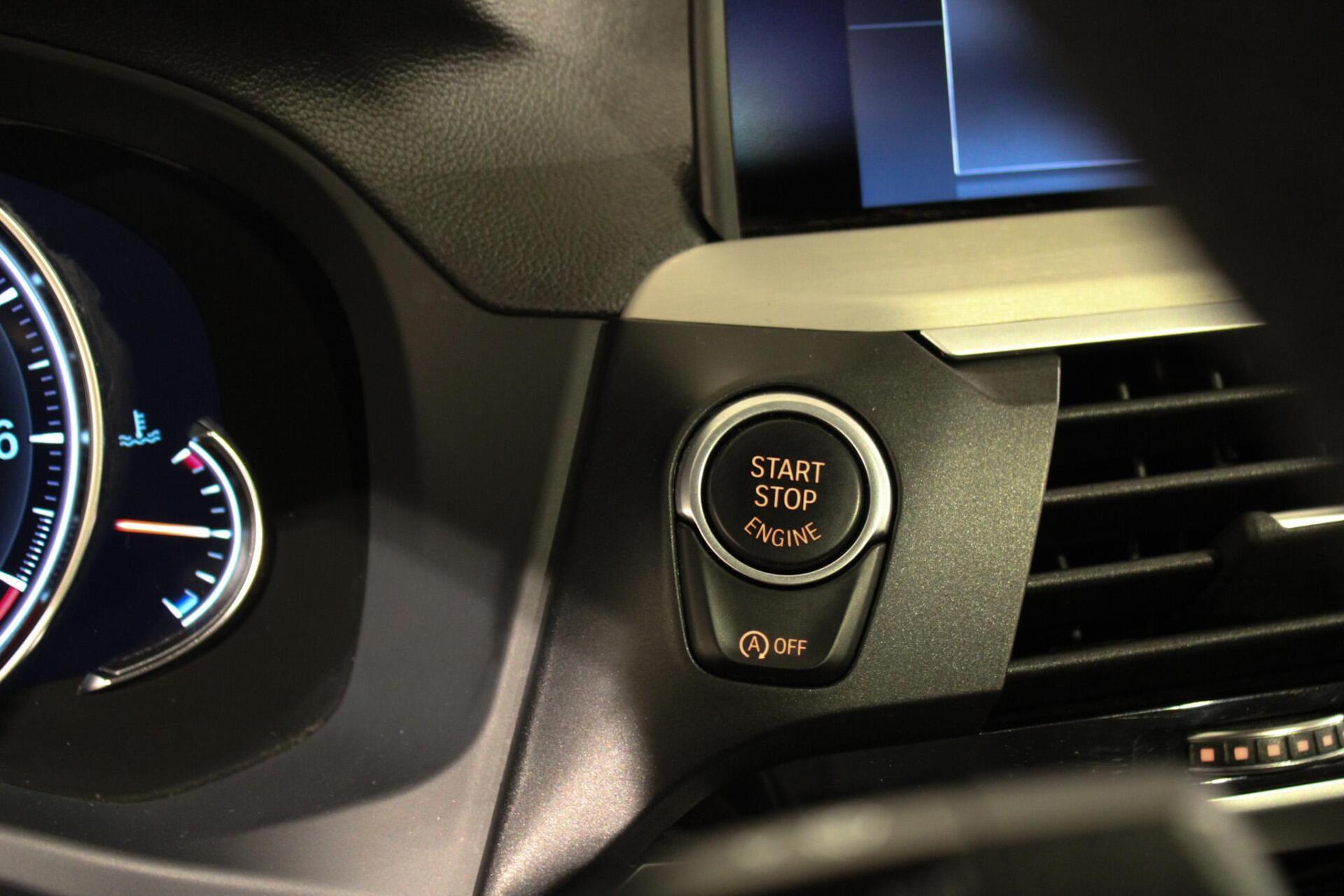 Foto van BMW X3 Sdrive20i