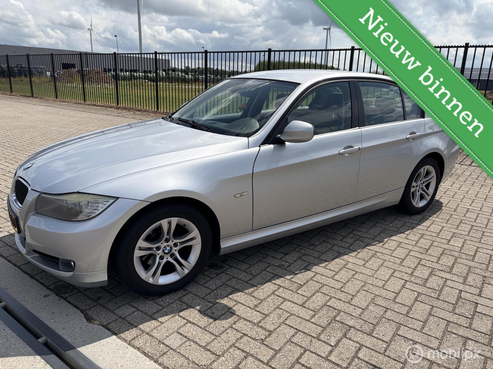 BMW 3-serie 318i 2008 - voorkant