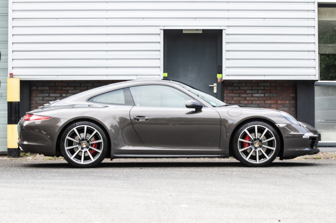 Foto van Porsche 911 Carrera 4