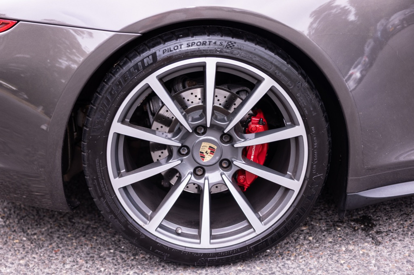 Foto van Porsche 911 Carrera 4