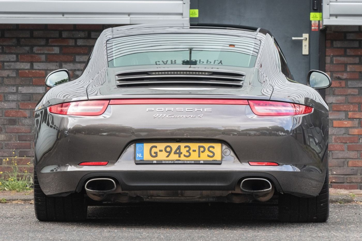 Foto van Porsche 911 Carrera 4
