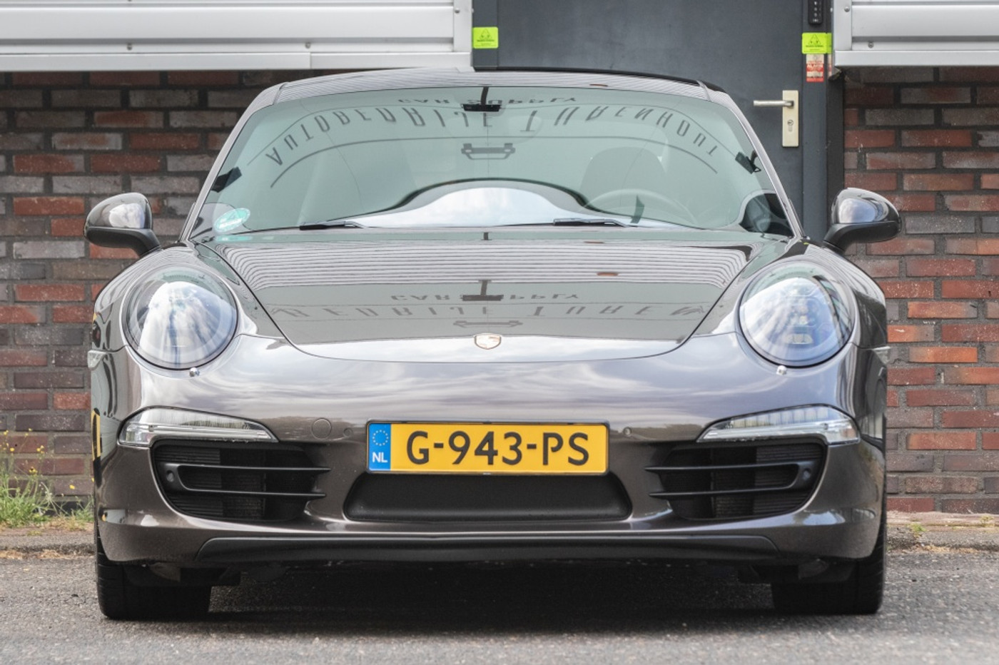 Porsche 911 Carrera 4 Carrera 4 2015 - voorkant