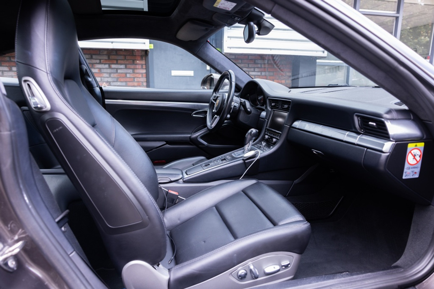 Foto van Porsche 911 Carrera 4