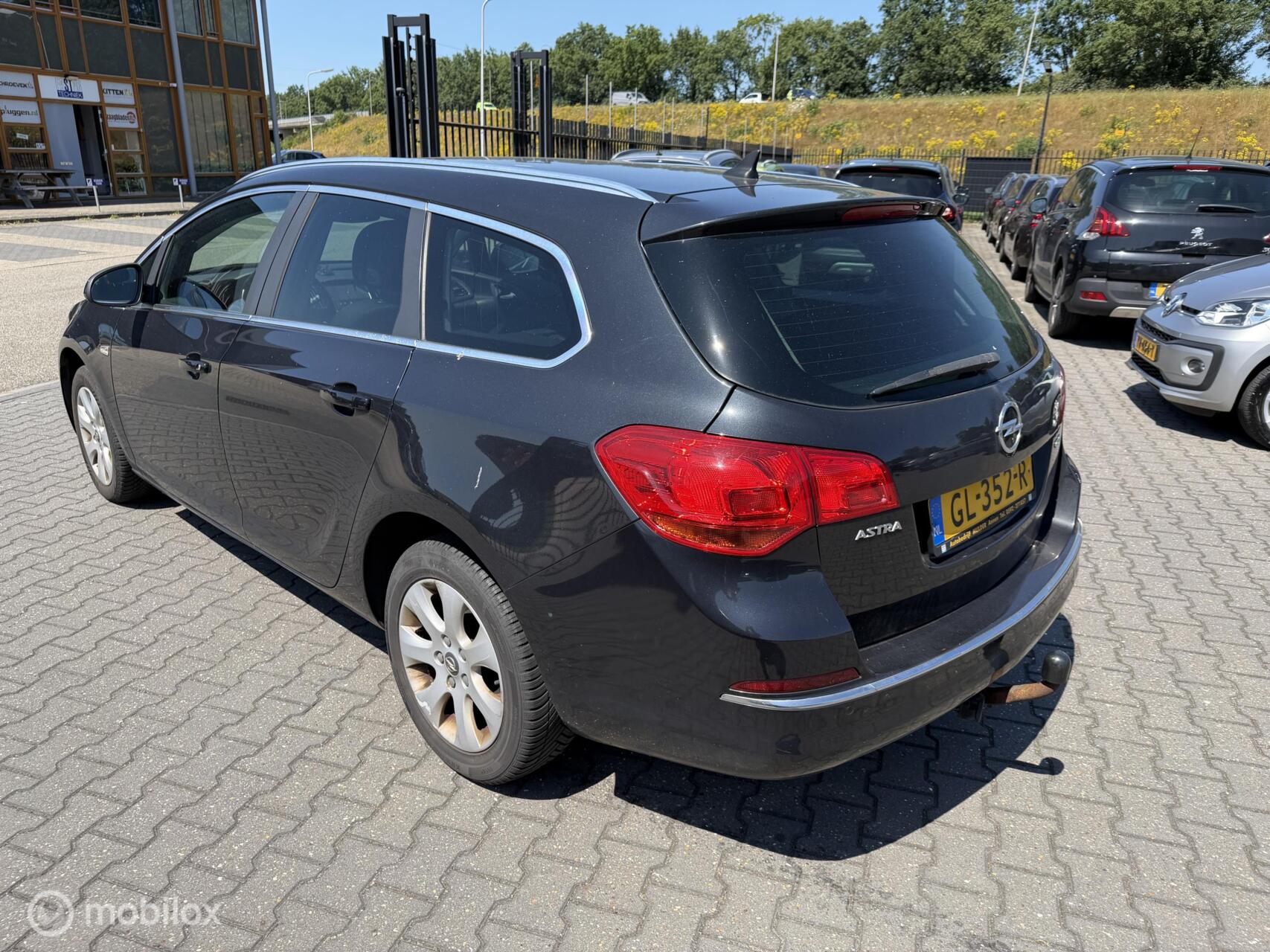 Foto van Opel Astra Sports Tourer