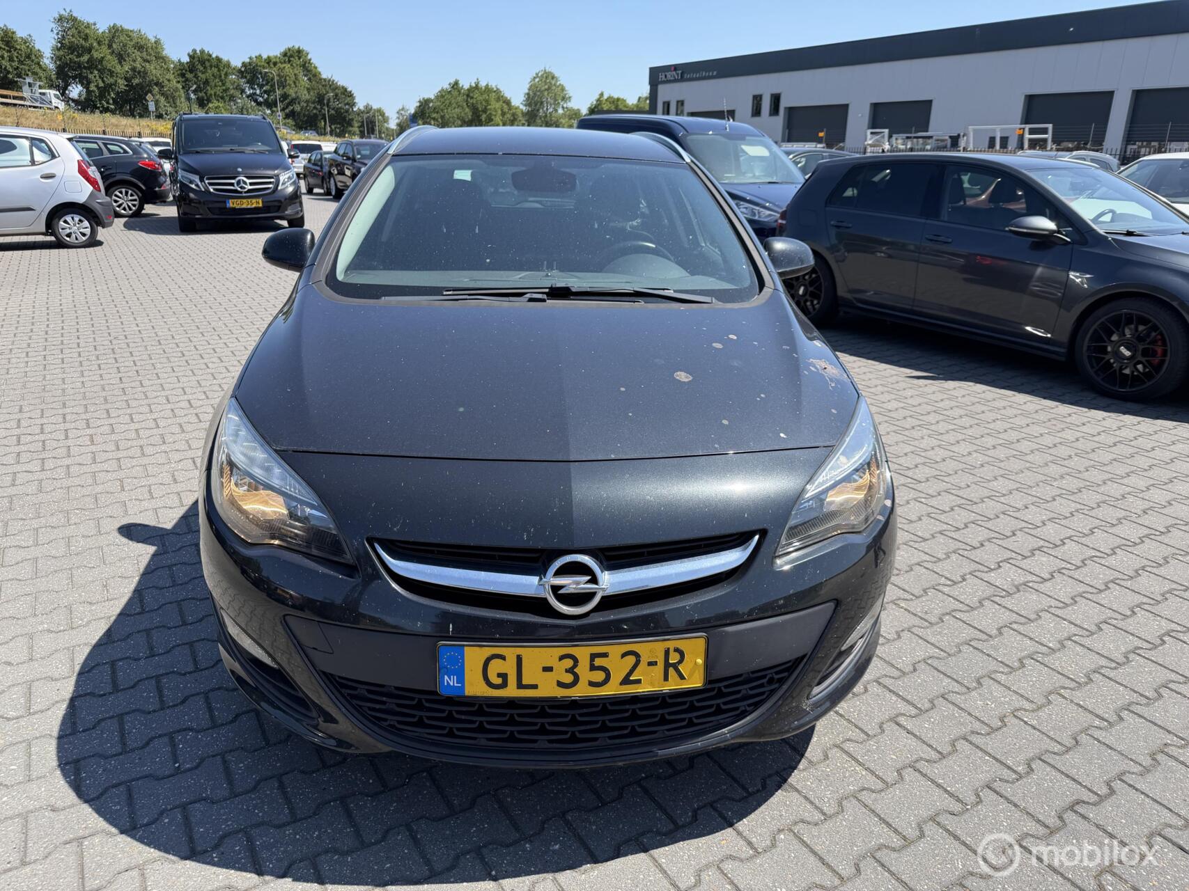 Opel Astra Sports Tourer 1.6 CDTi prijs ex bpm 2015 - voorkant
