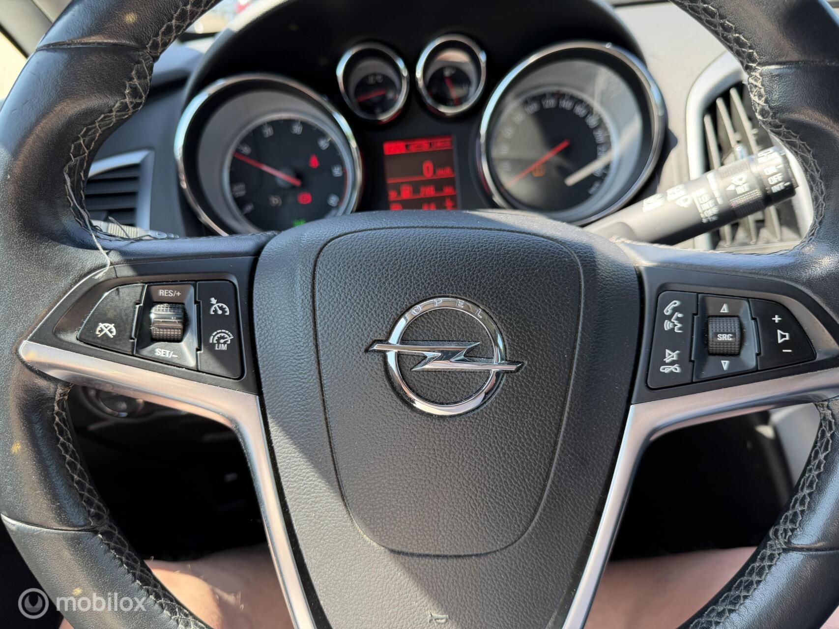 Foto van Opel Astra Sports Tourer