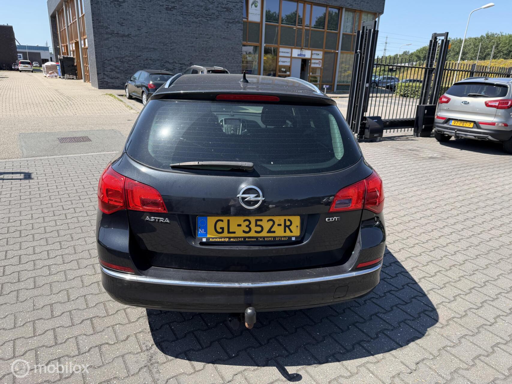 Foto van Opel Astra Sports Tourer