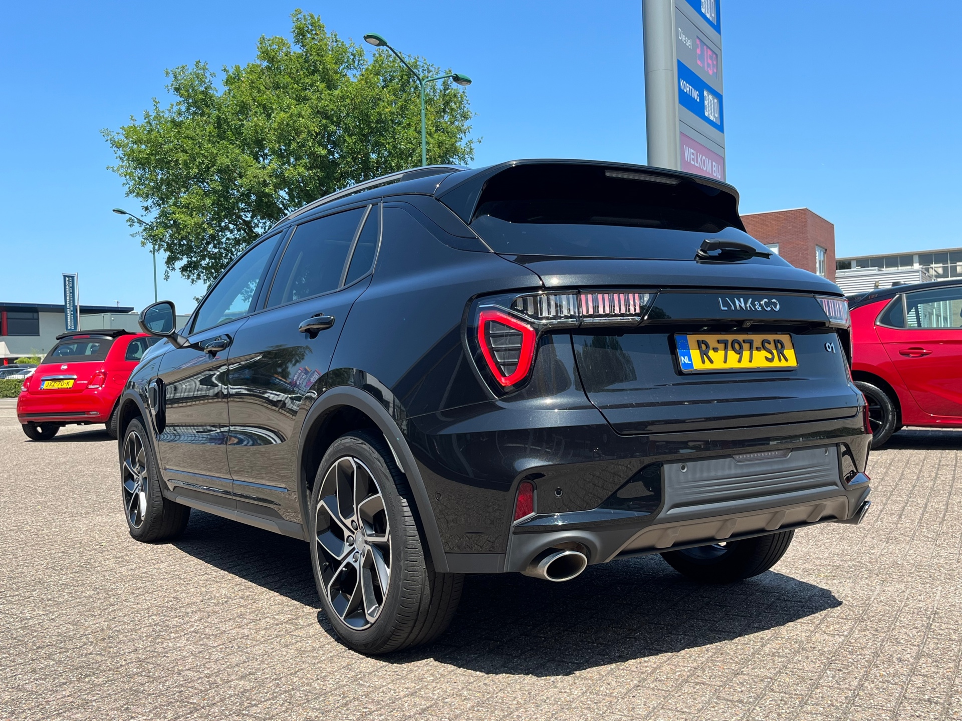 Foto van Lynk&co LYNK & Co 01