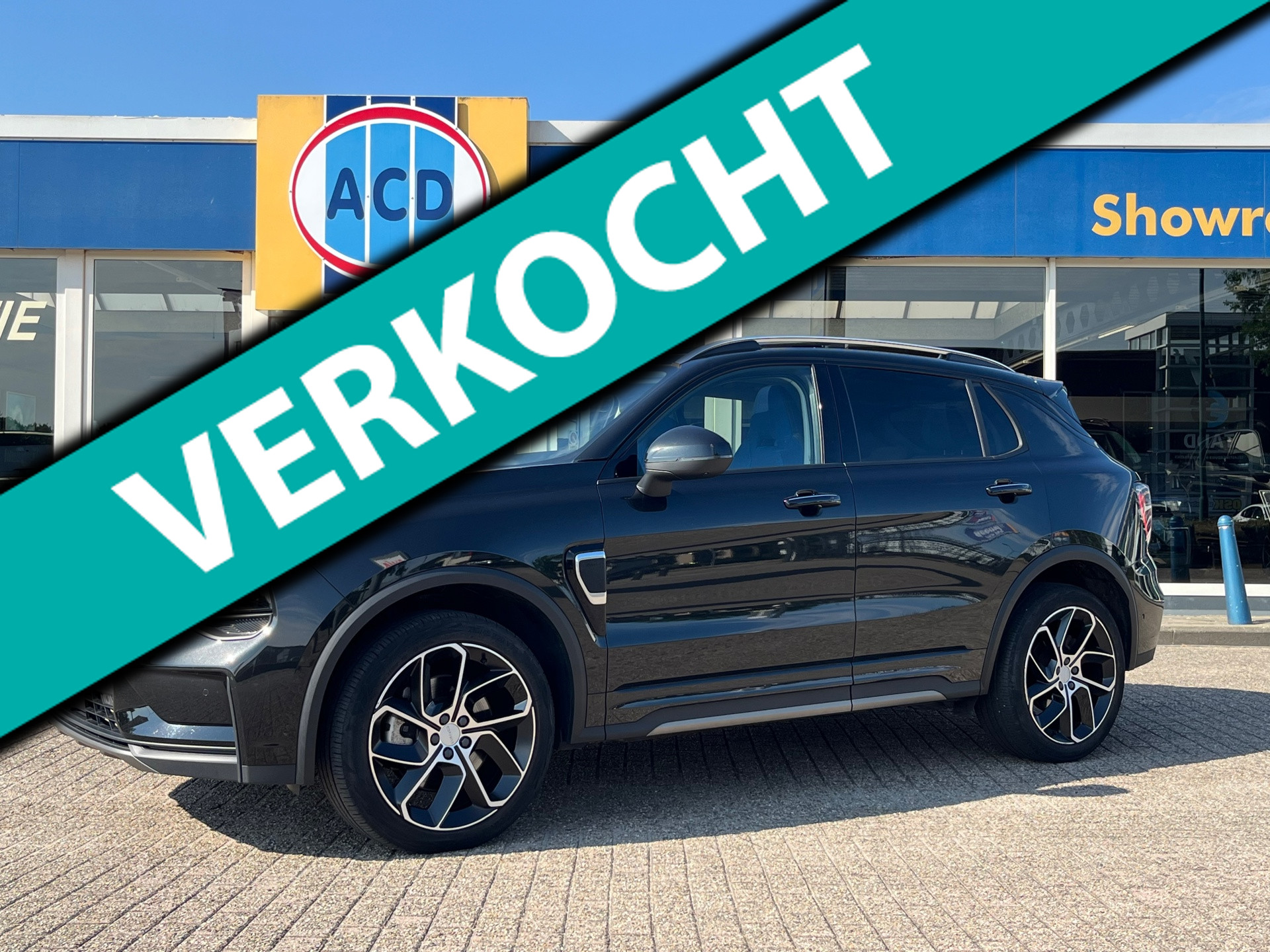 Lynk&co LYNK & Co 01 1.5 261pk PHEV 7DCTH | Orig.NL | PanoramaDak | 360 graden Camera | Carplay | 2022 - voorkant