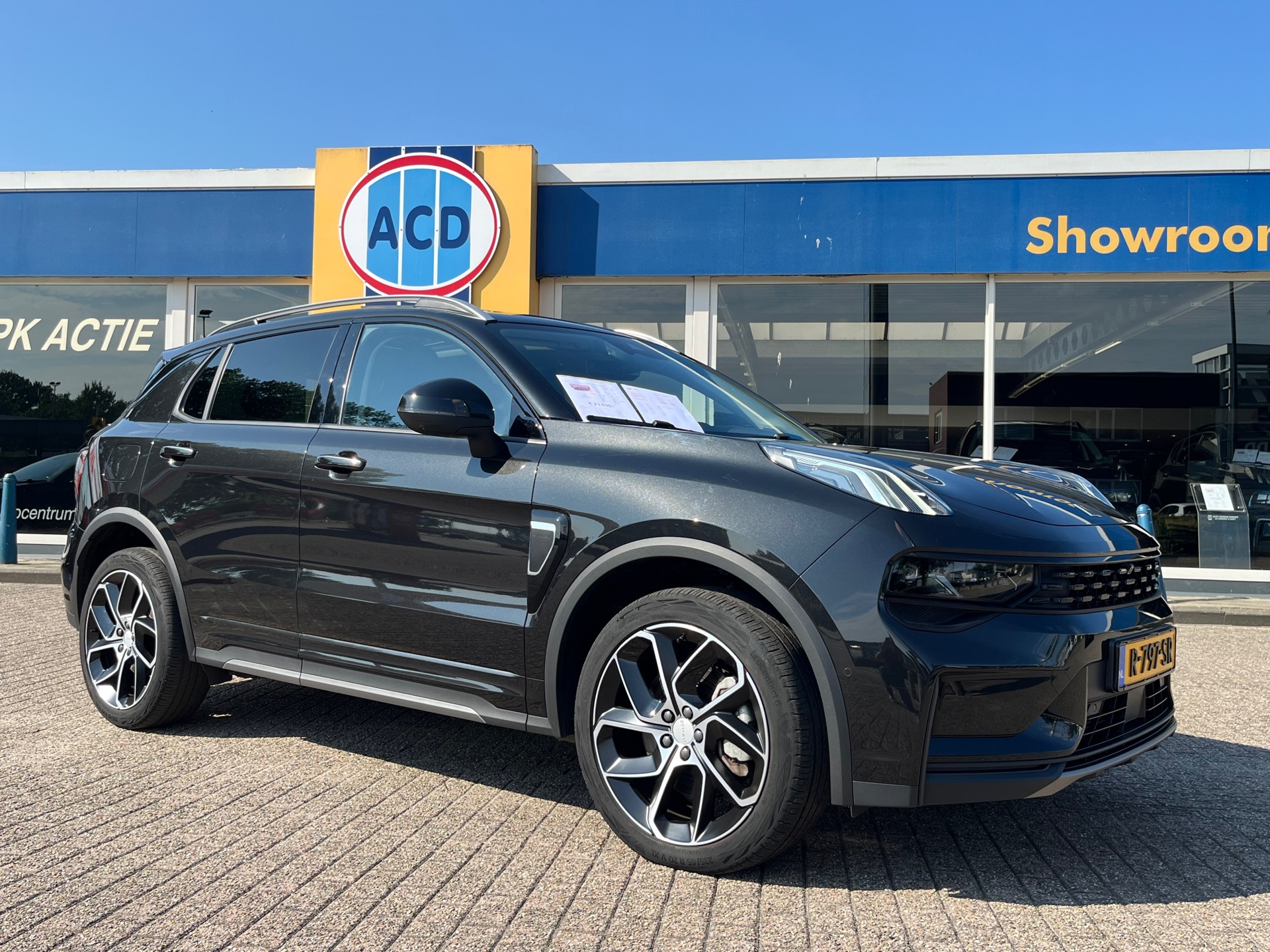Foto van Lynk&co LYNK & Co 01
