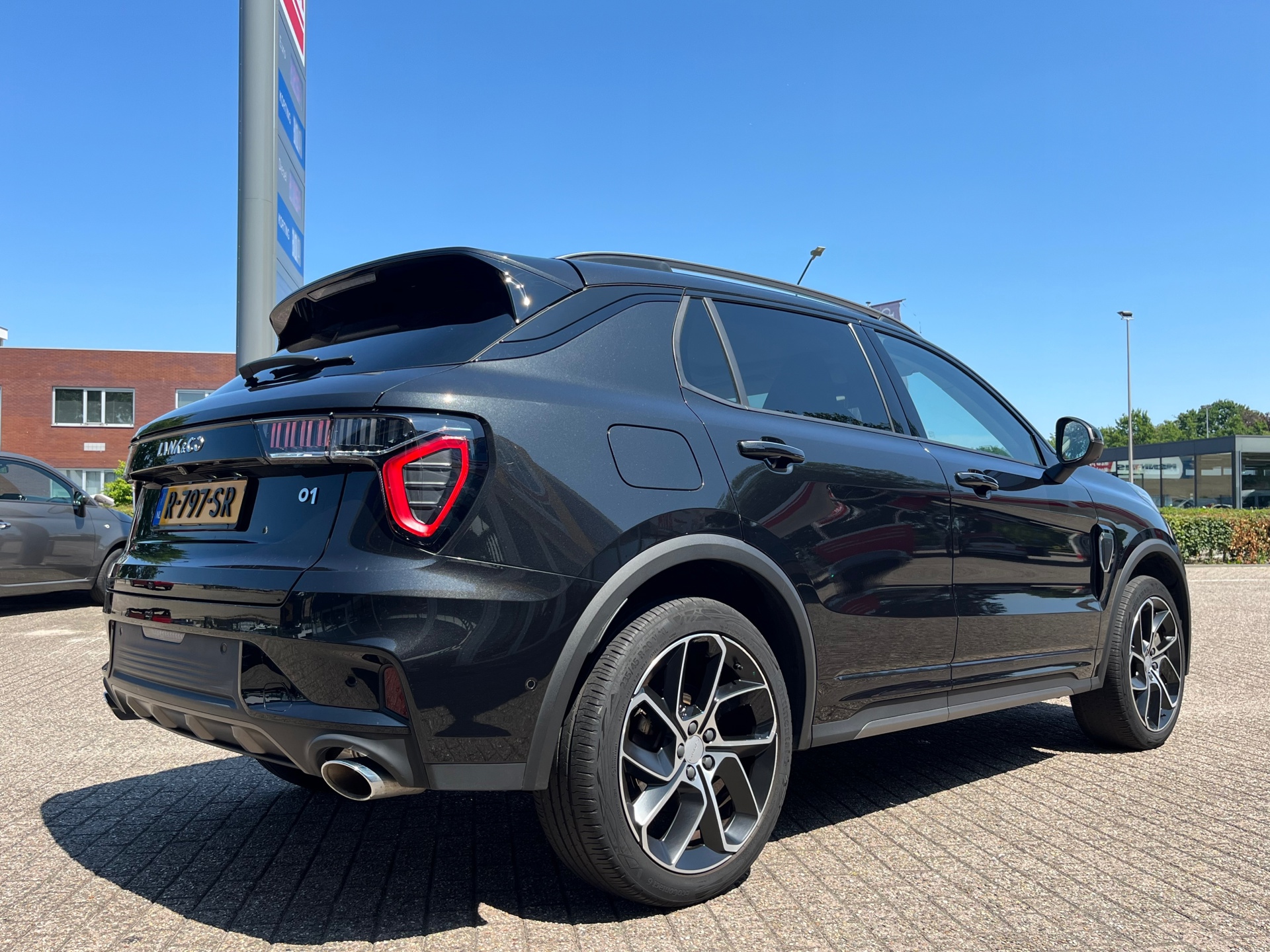 Foto van Lynk&co LYNK & Co 01