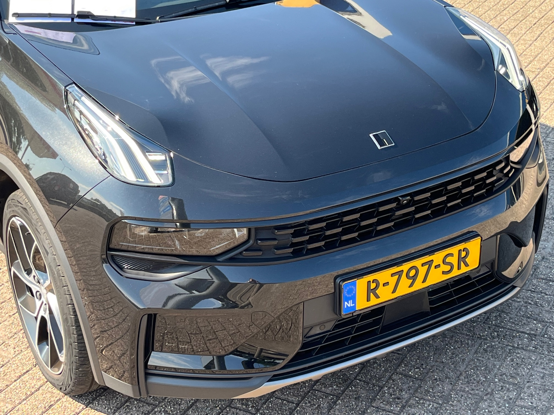 Foto van Lynk&co LYNK & Co 01