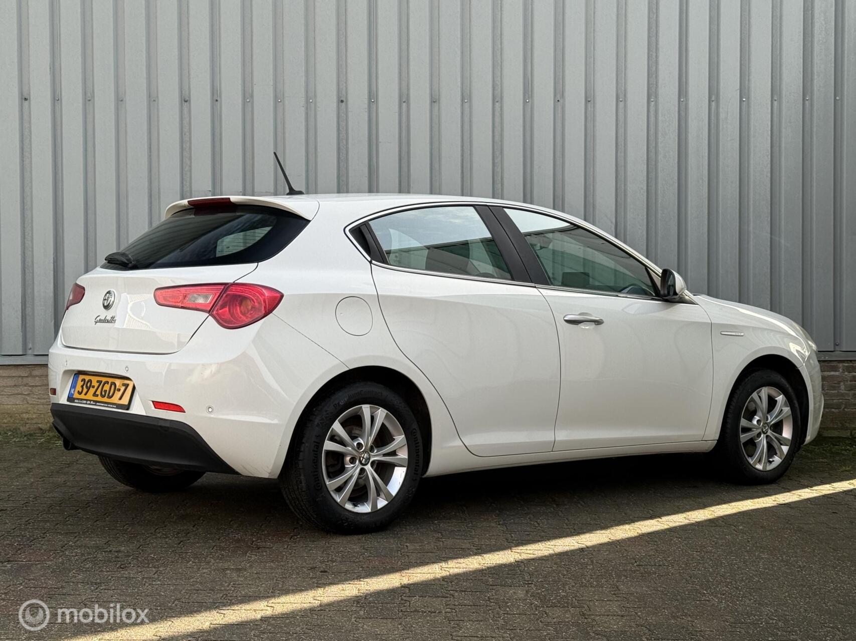 Foto van Alfa Romeo Alfa Giulietta
