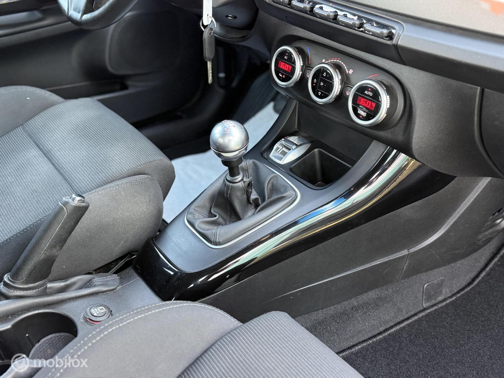 Foto van Alfa Romeo Alfa Giulietta