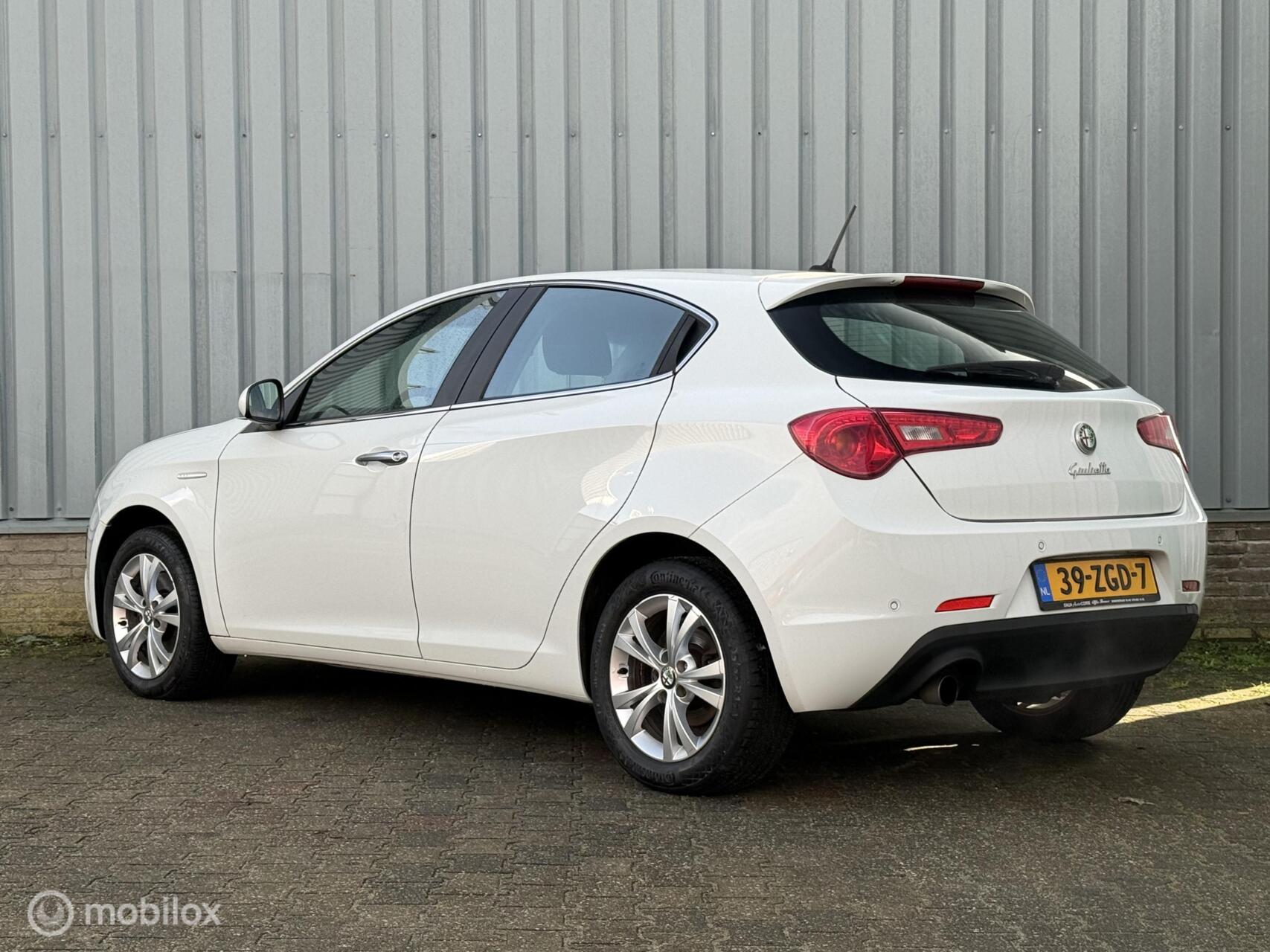 Foto van Alfa Romeo Alfa Giulietta