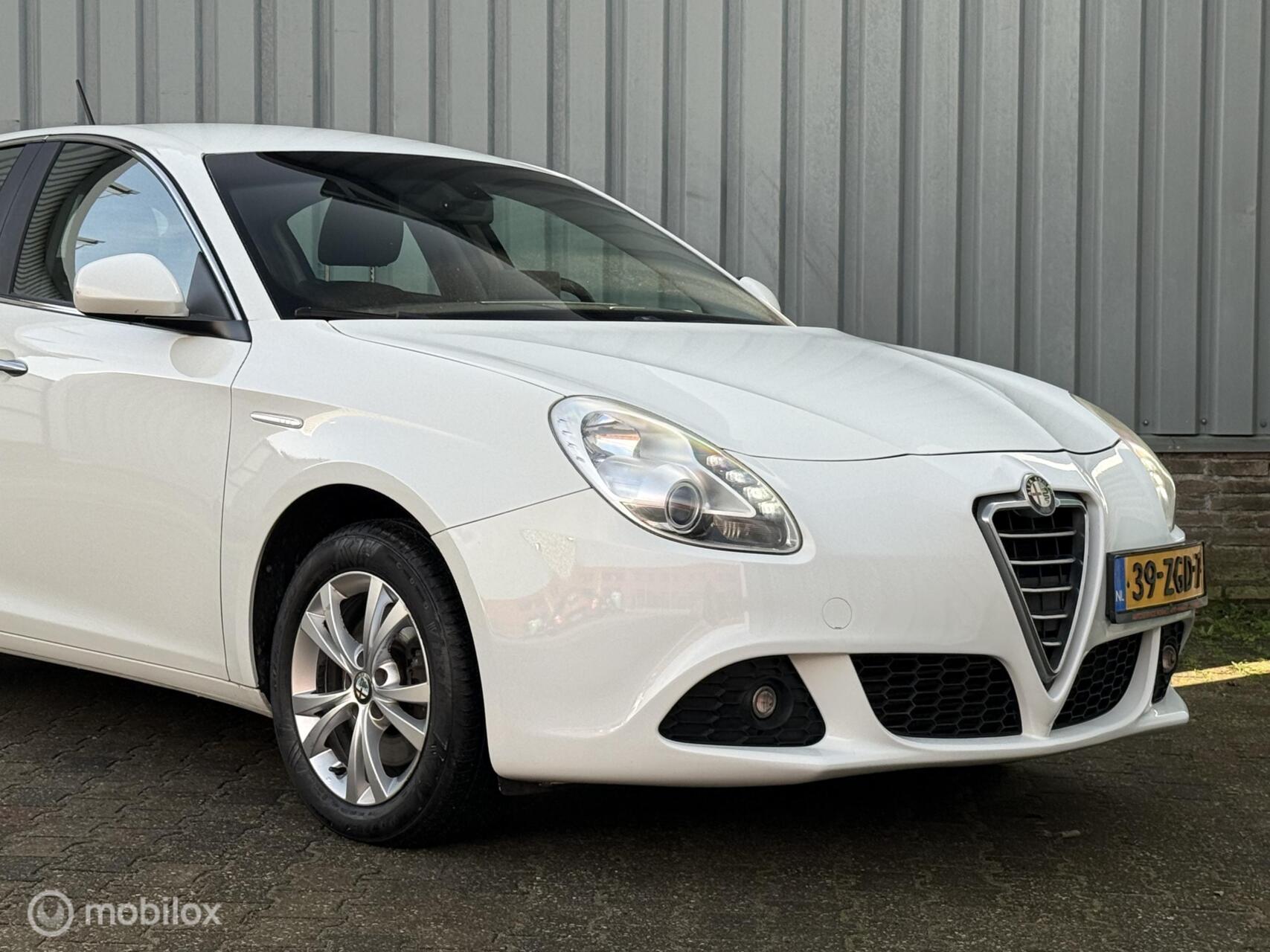 Foto van Alfa Romeo Alfa Giulietta