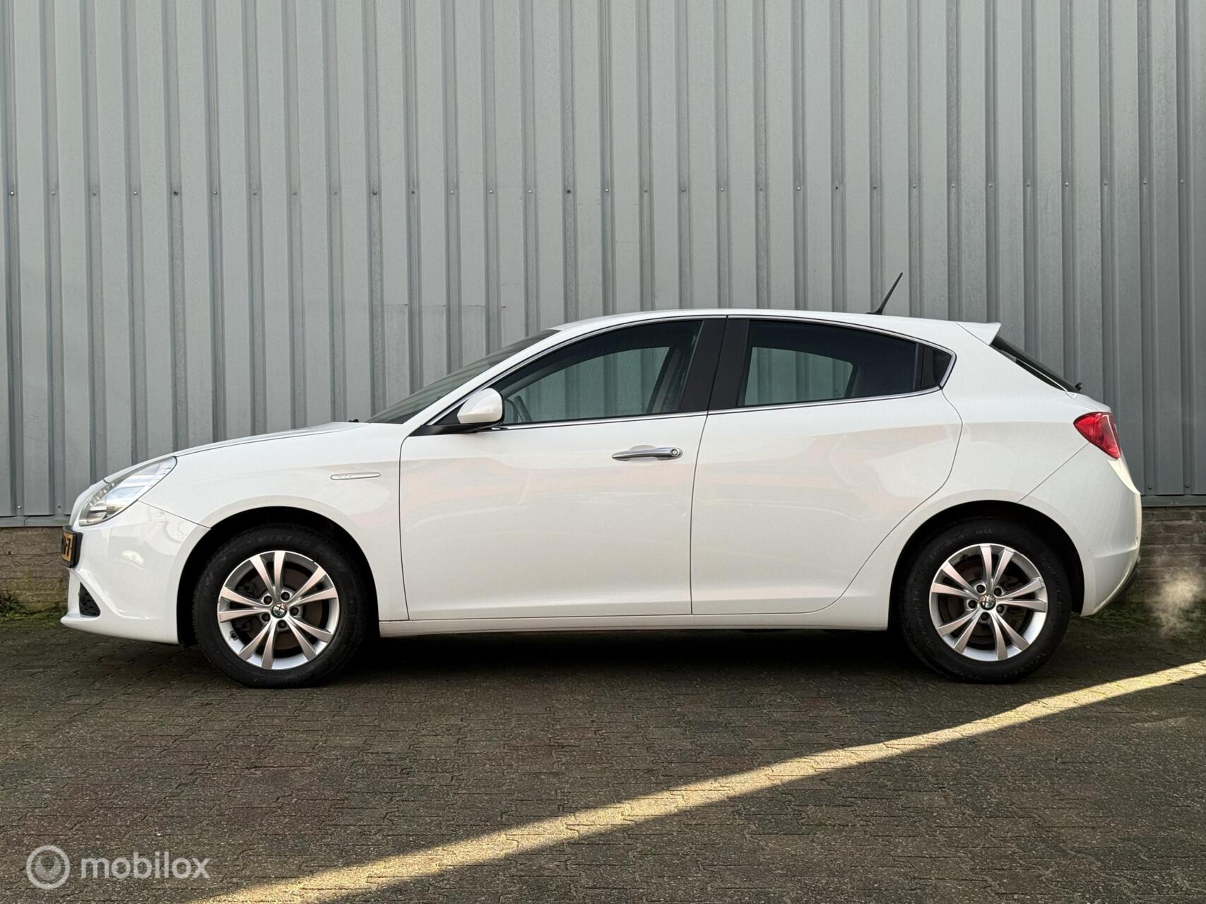 Foto van Alfa Romeo Alfa Giulietta