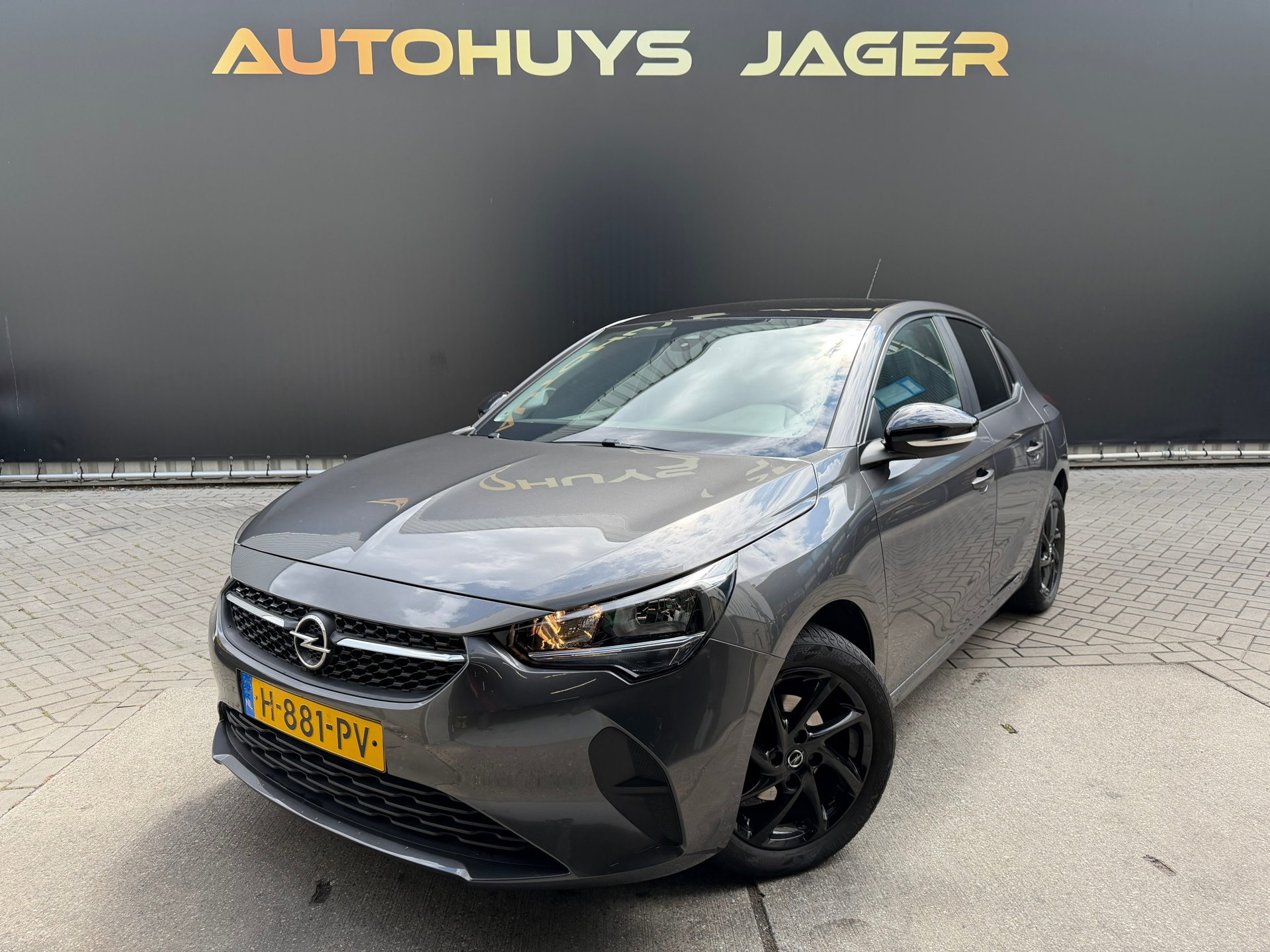 Opel Corsa 1.2 Edition 2020 - voorkant
