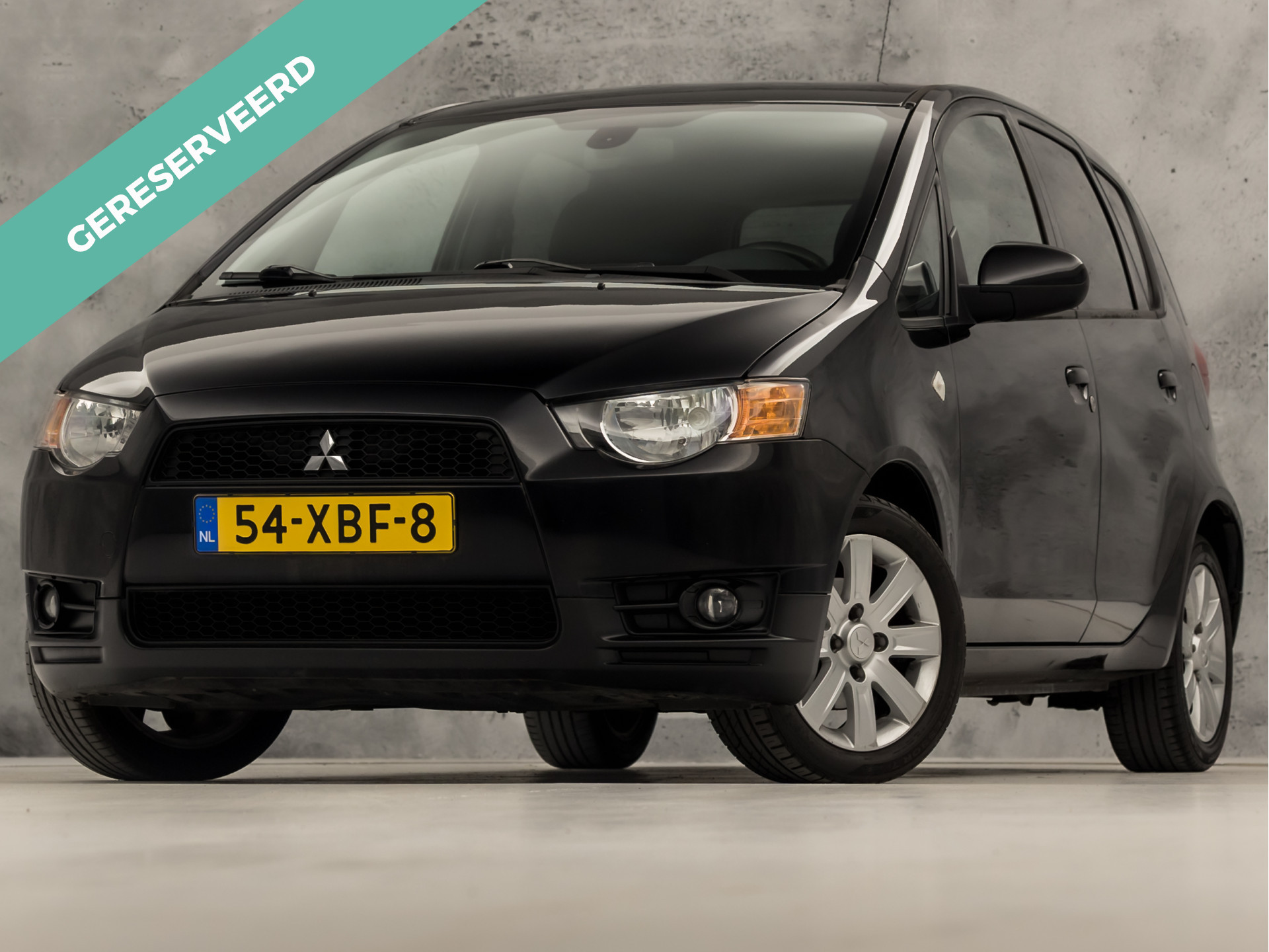 Mitsubishi Mitsubishi Colt 1.3 Edition Two 2012 - voorkant