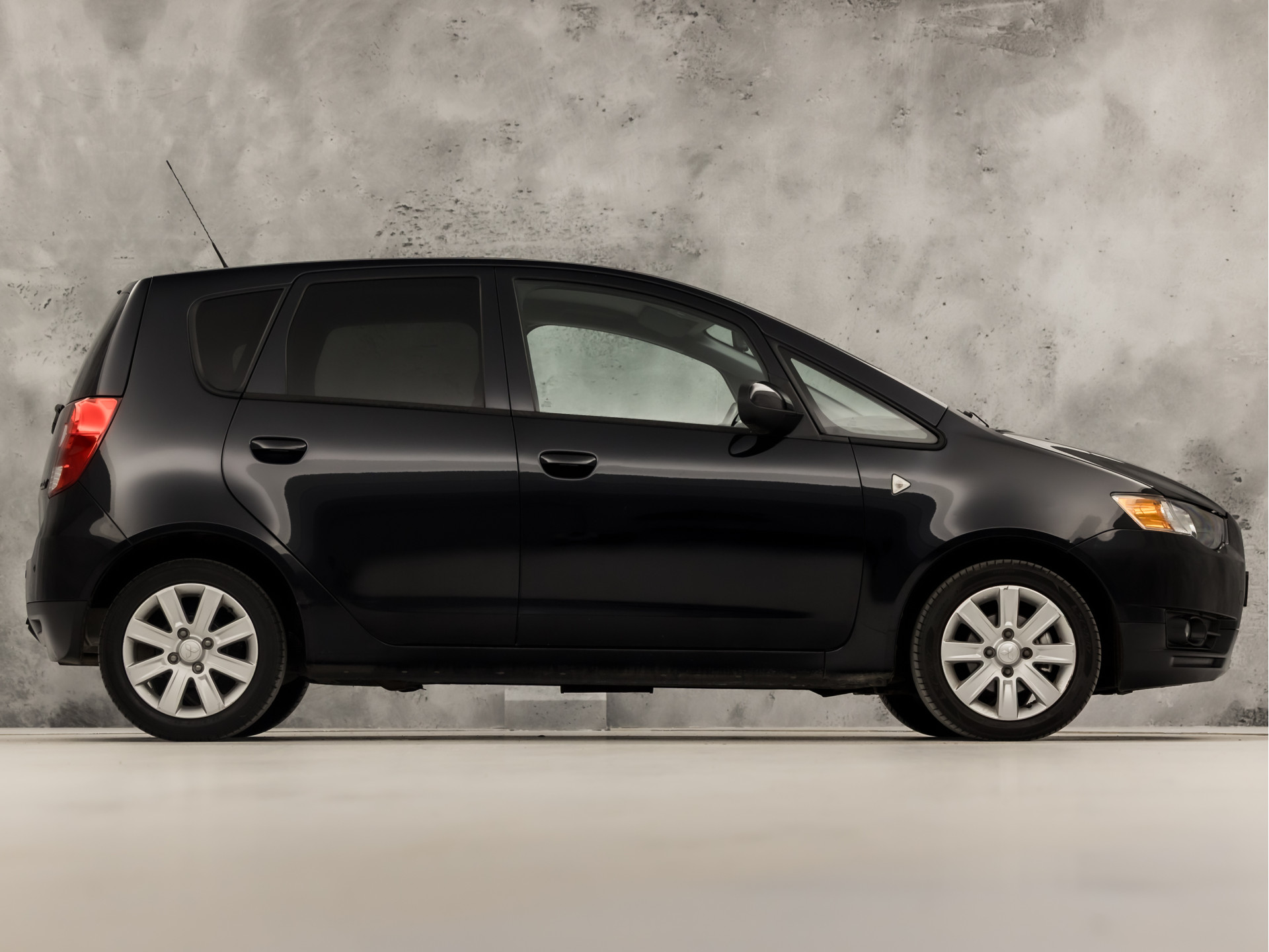 Foto van Mitsubishi Mitsubishi Colt
