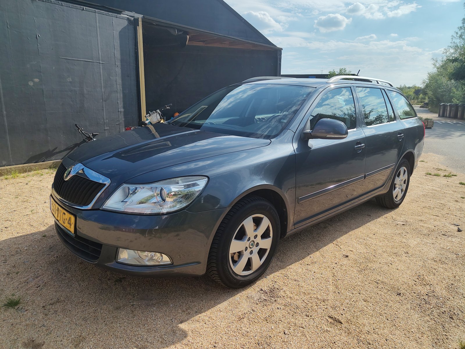 Skoda Octavia Combi 1.2 TSI Elegance 2011 - voorkant