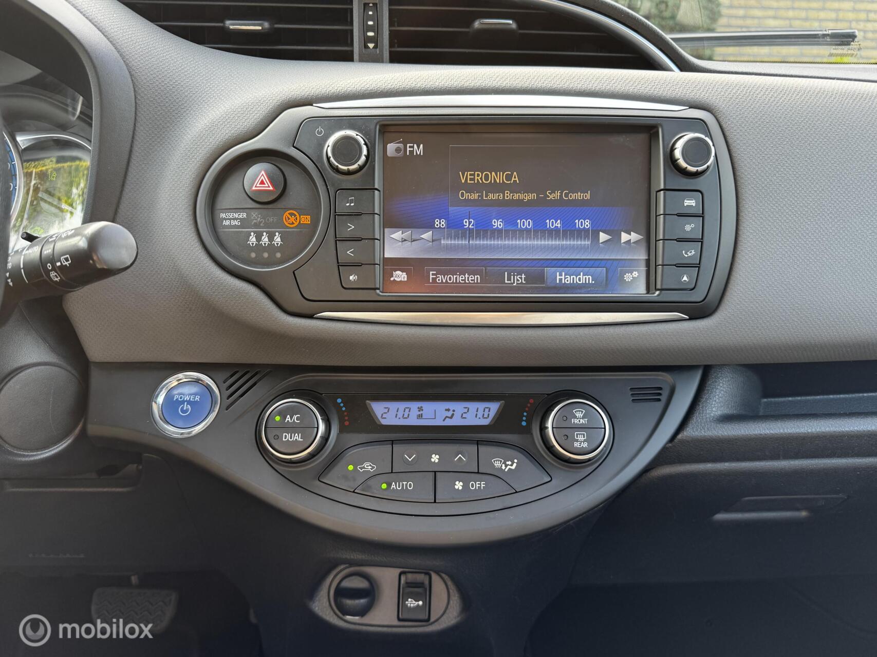 Foto van Toyota Toyota Yaris Hybrid