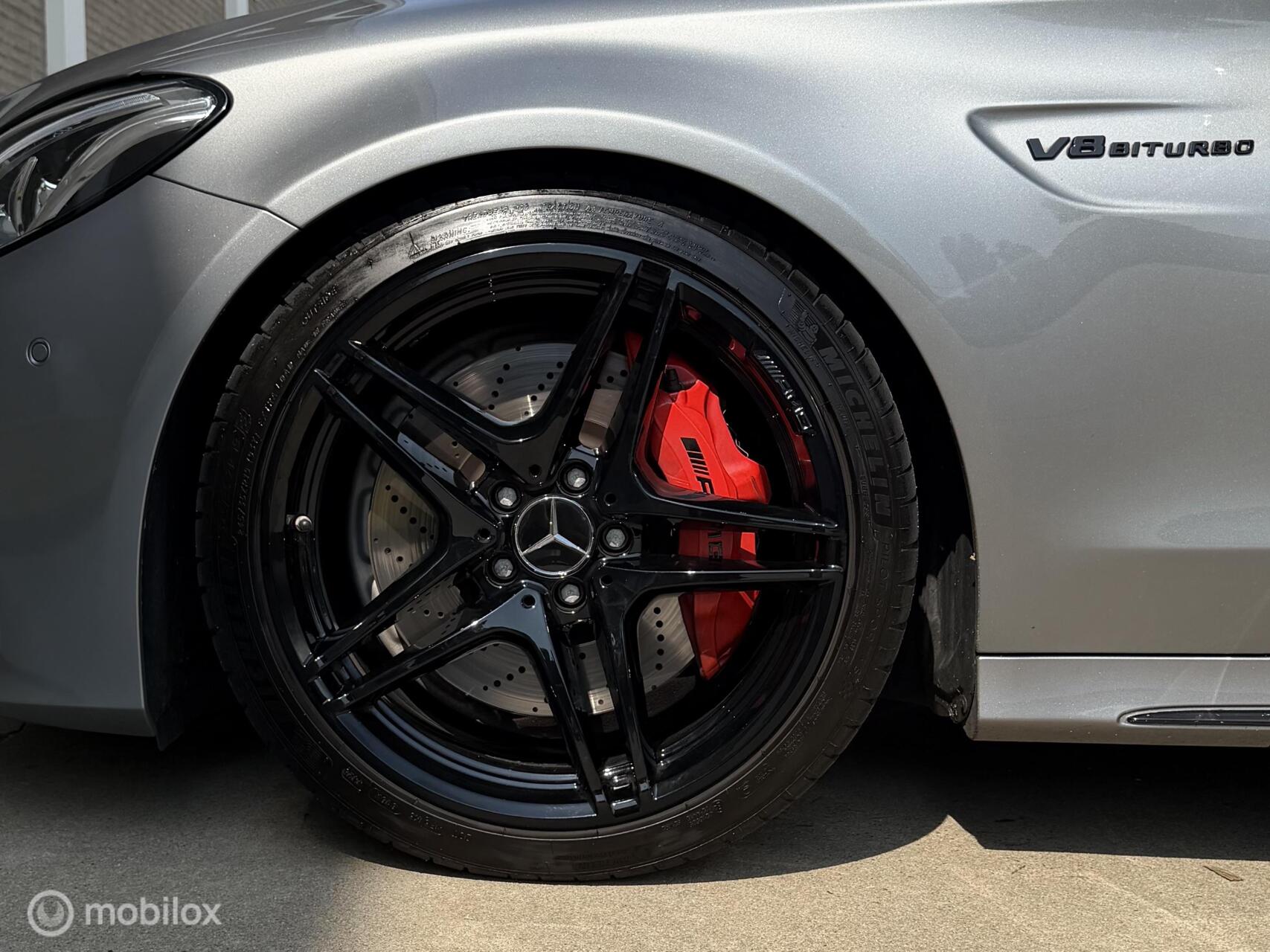 Foto van Mercedes-Benz AMG C 63