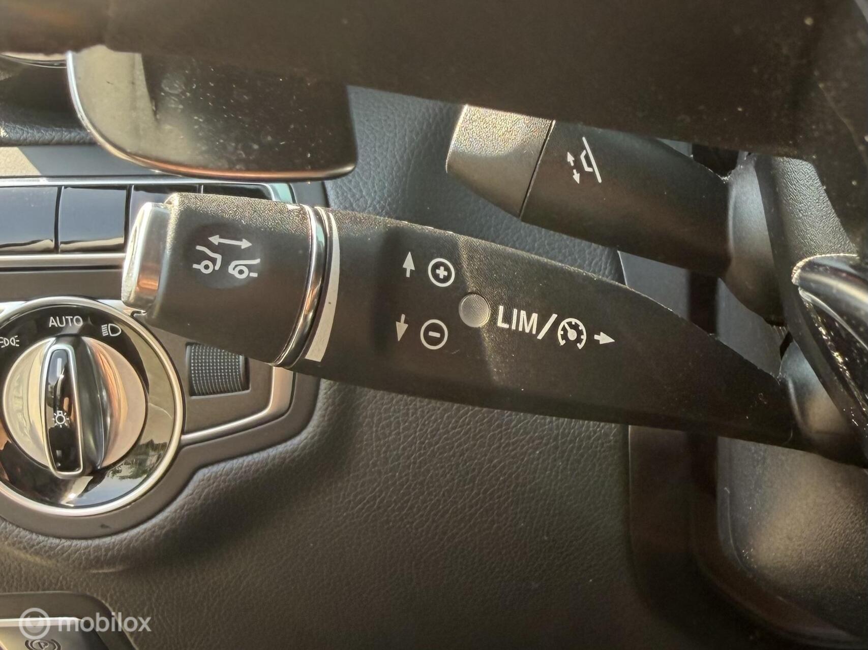 Foto van Mercedes-Benz AMG C 63