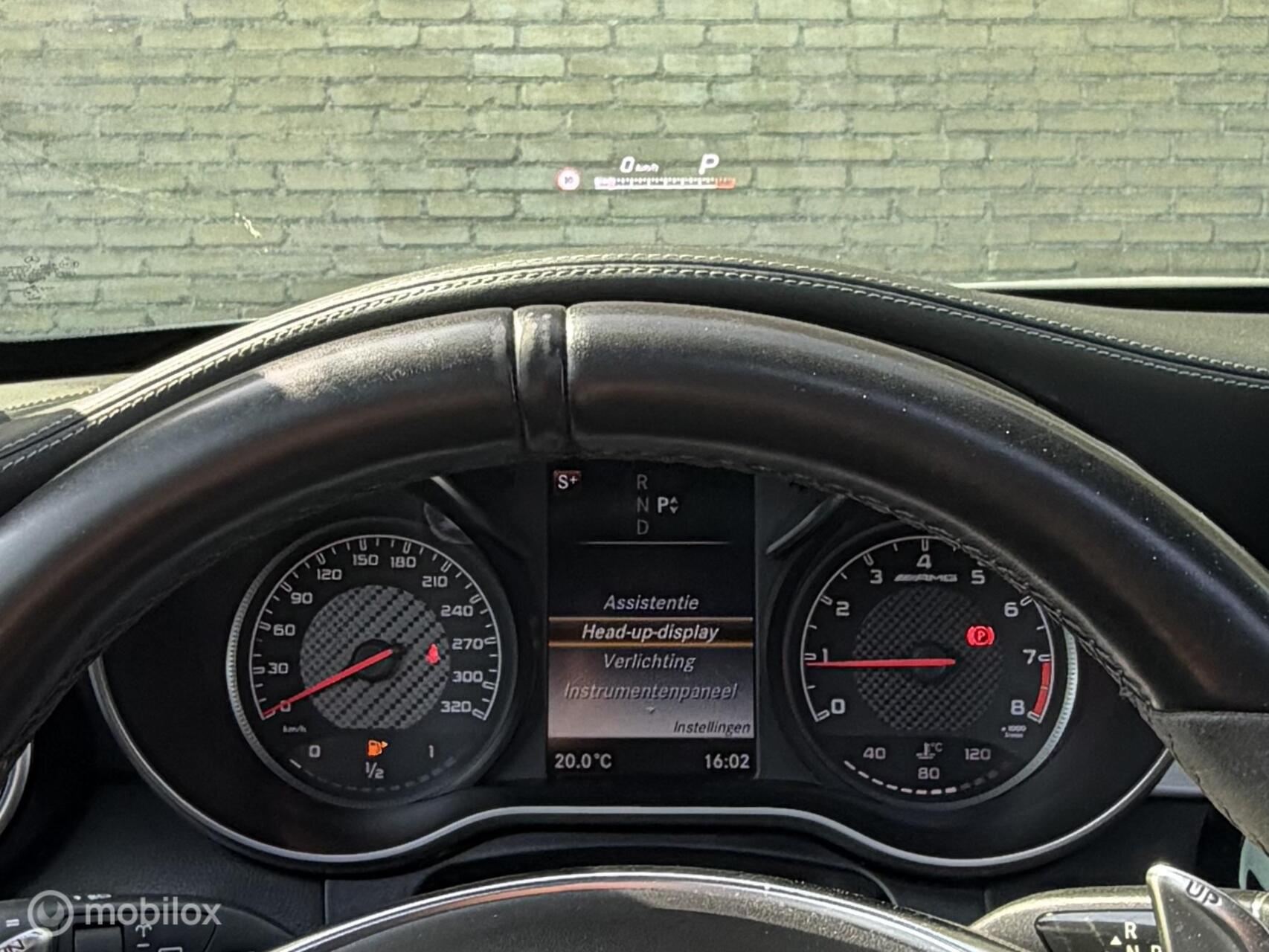 Foto van Mercedes-Benz AMG C 63