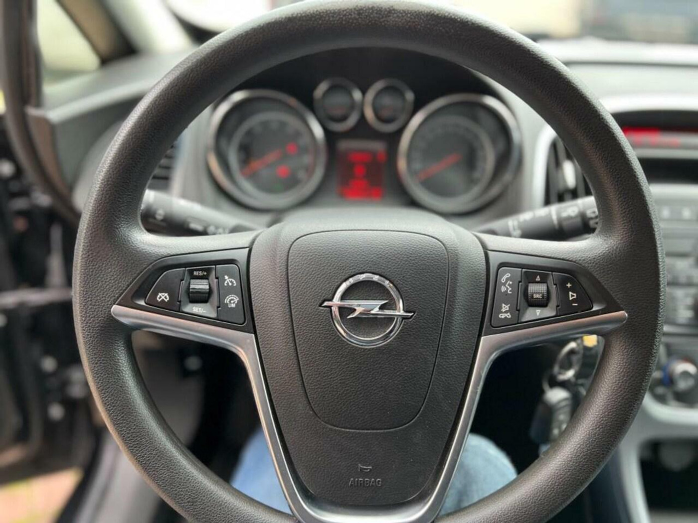 Foto van Opel Astra GTC