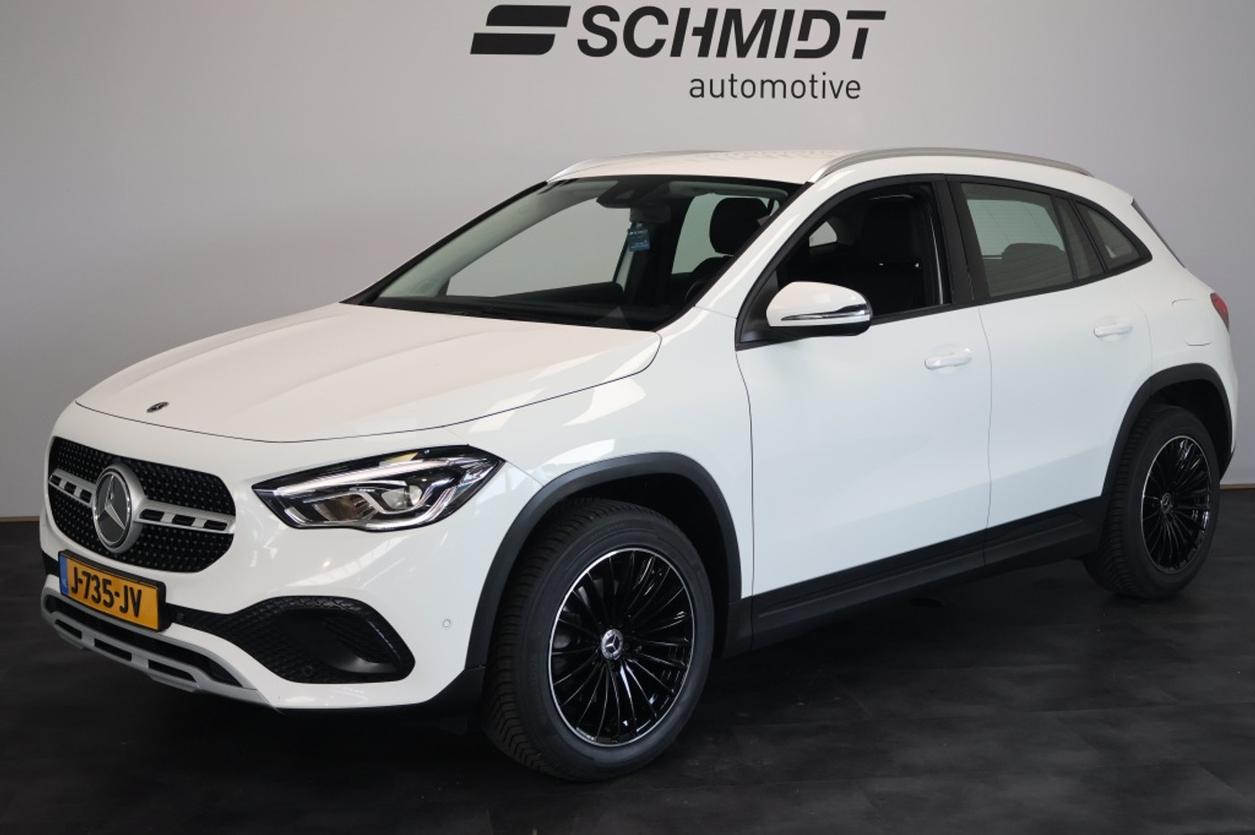 Mercedes-Benz Gla 200 200 Business Solution Automaat | Carplay | Navigatie | Camera 2020 - voorkant