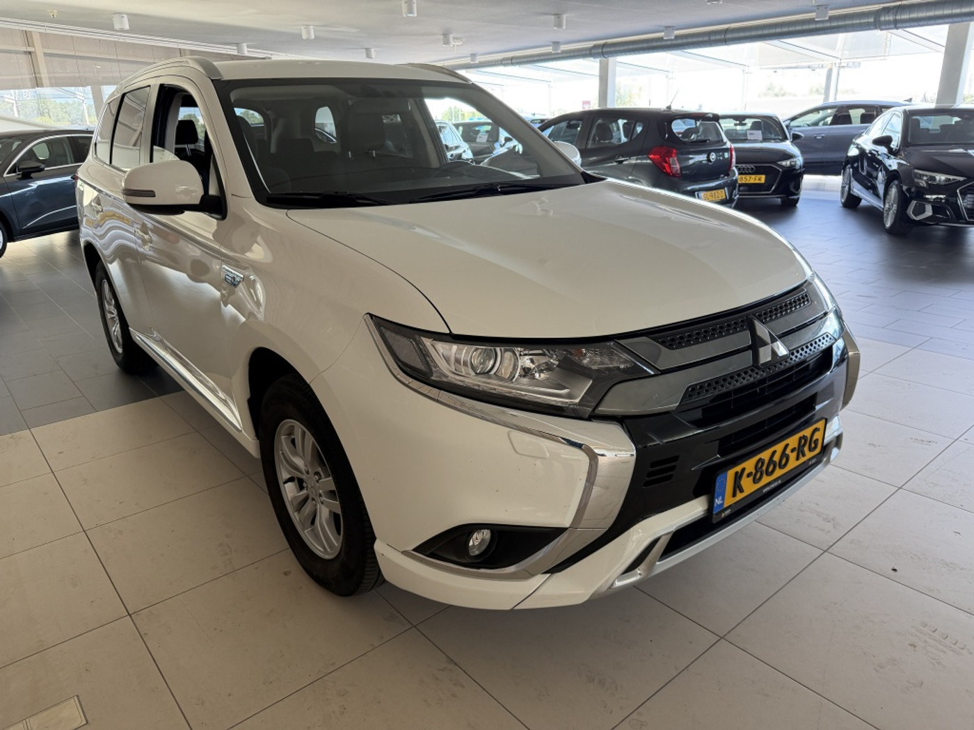 Foto van Mitsubishi Mitsubishi Outlander