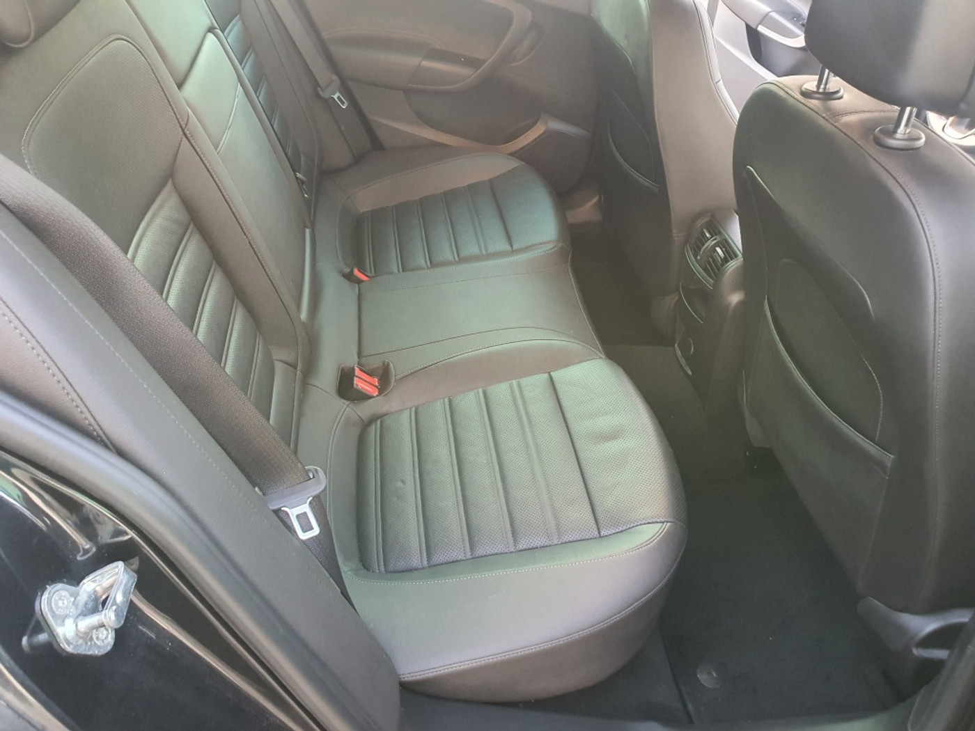 Foto van Opel Insignia Sports Tourer SW