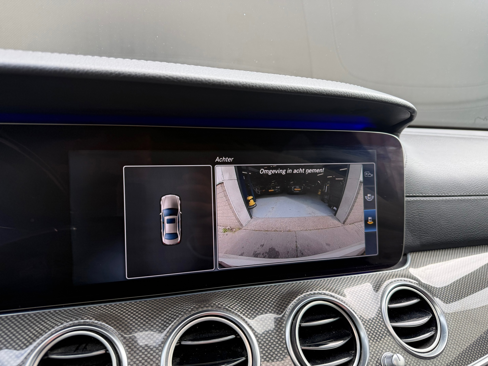 Foto van Mercedes-Benz E 220 D