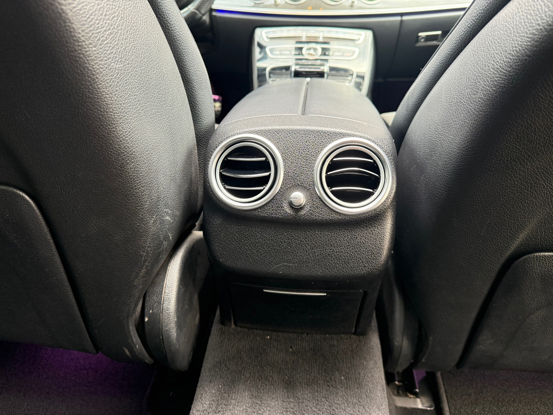 Foto van Mercedes-Benz E 220 D