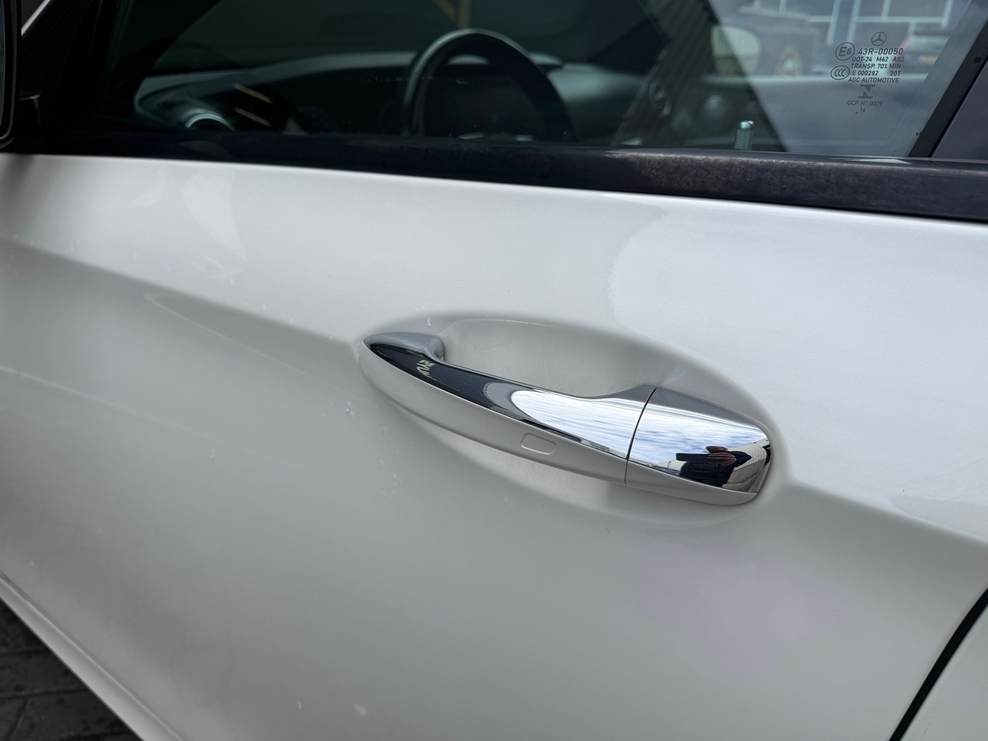 Foto van Mercedes-Benz E 220 D