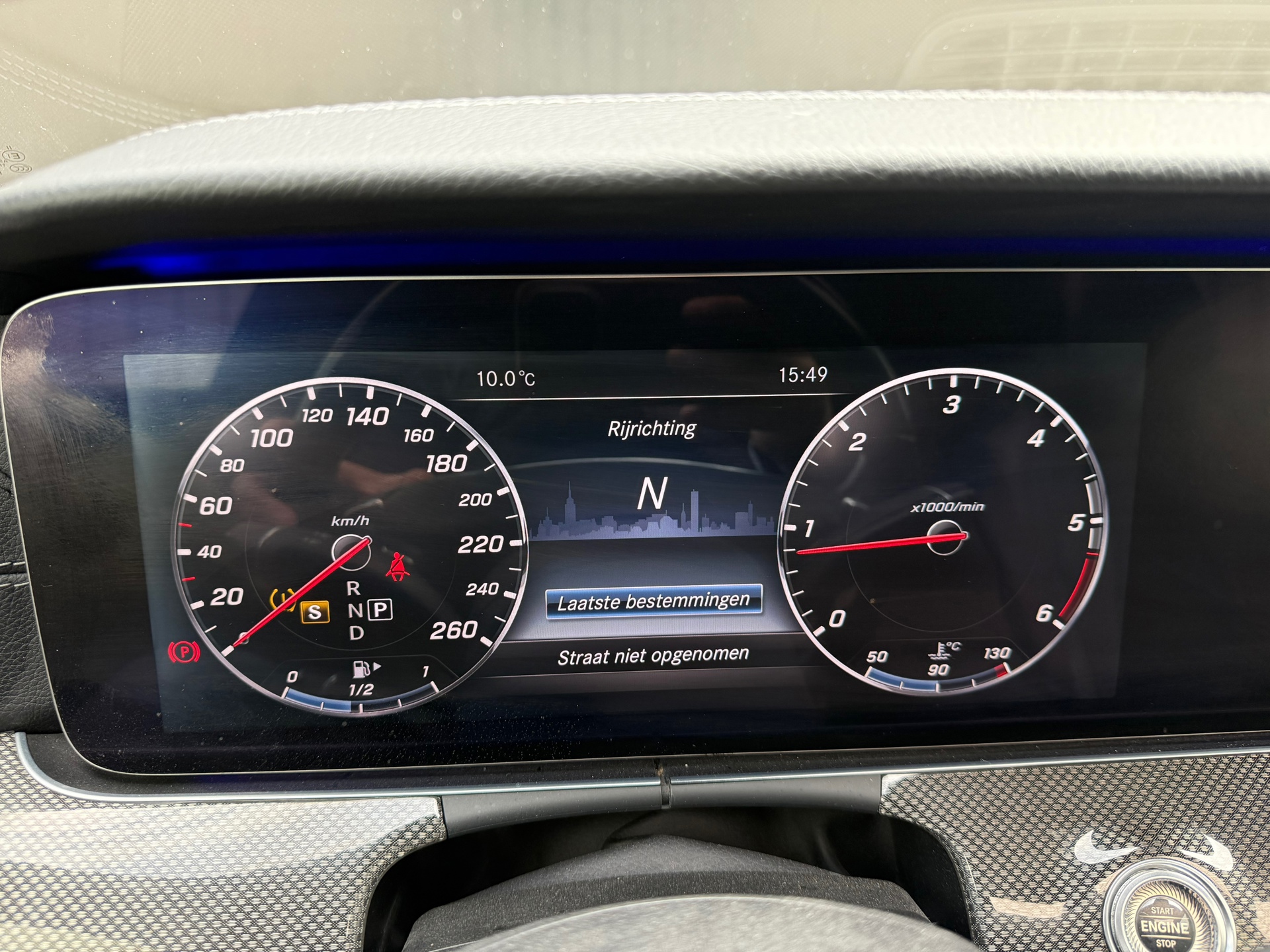 Foto van Mercedes-Benz E 220 D