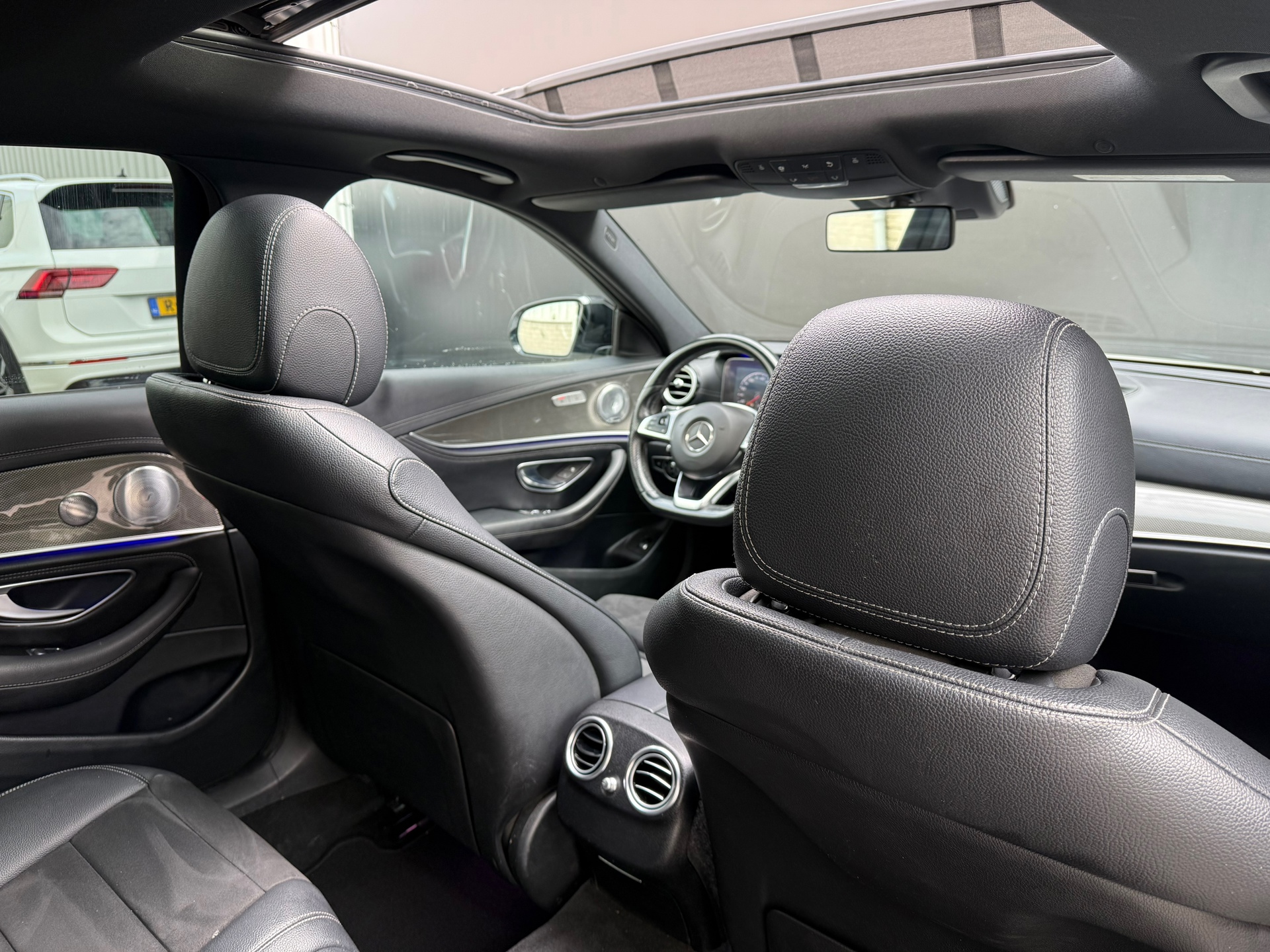 Foto van Mercedes-Benz E 220 D