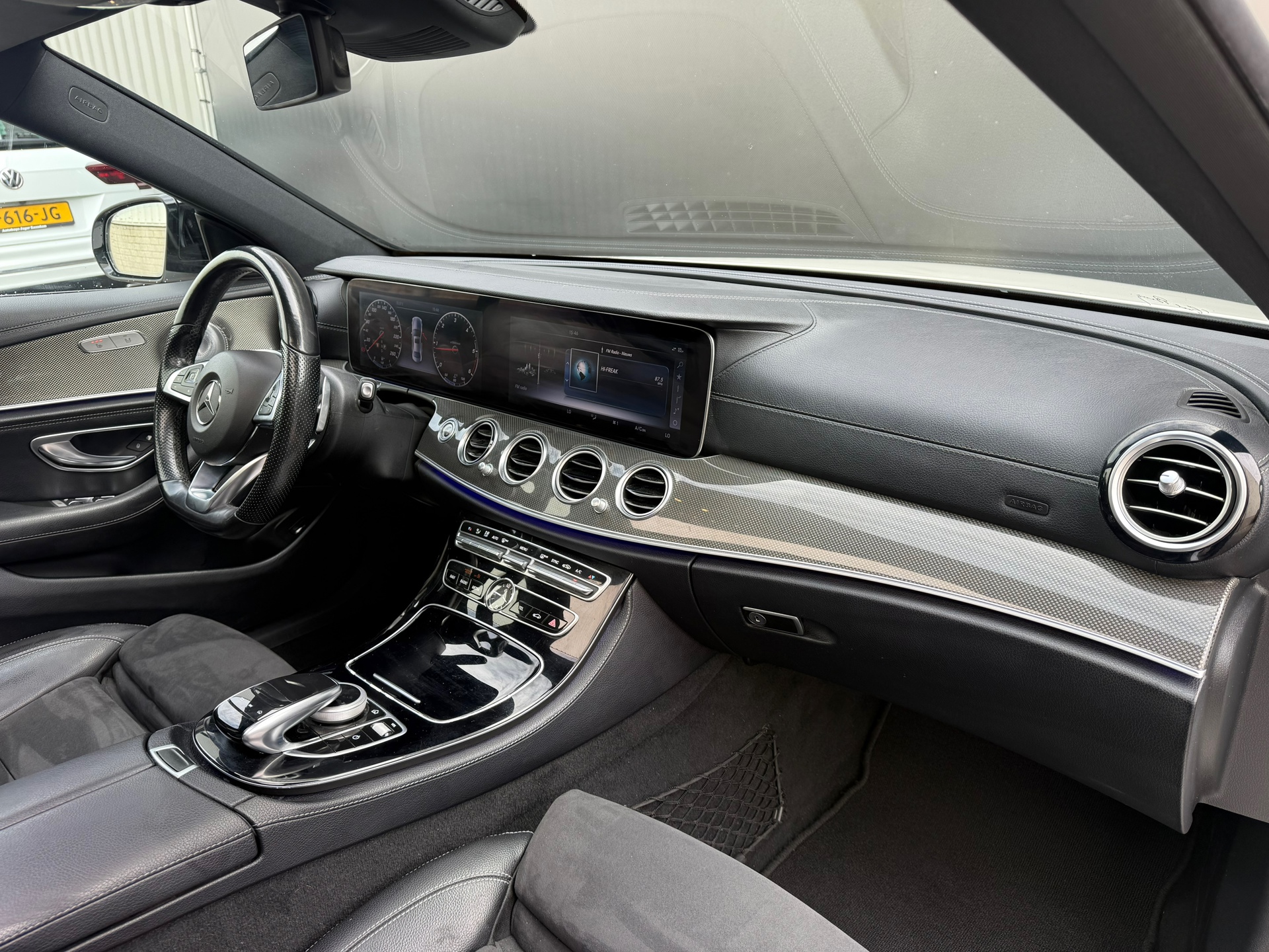 Foto van Mercedes-Benz E 220 D
